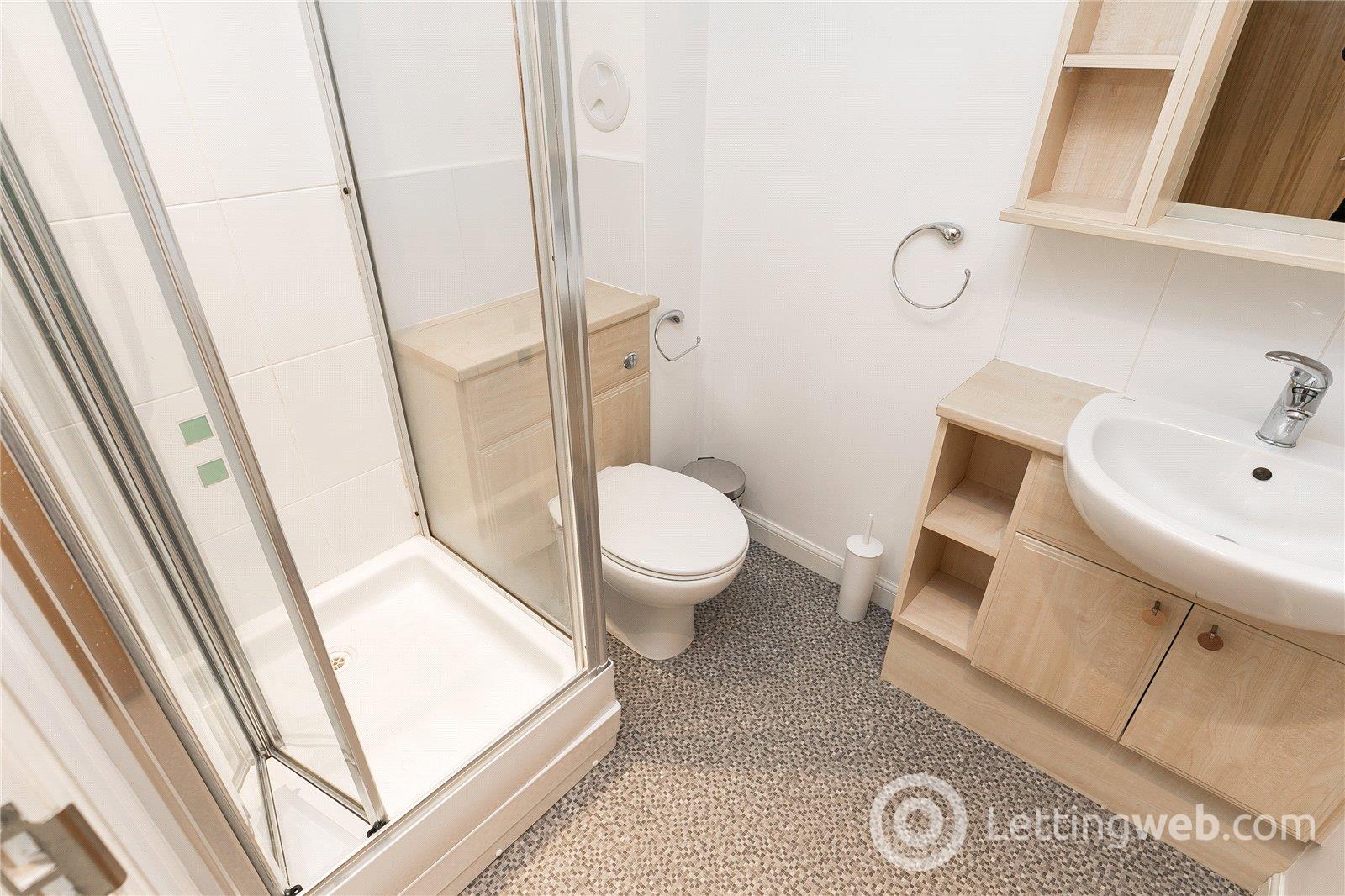 Property to rent in Western Cross, Great Western Road, Aberdeen, AB10