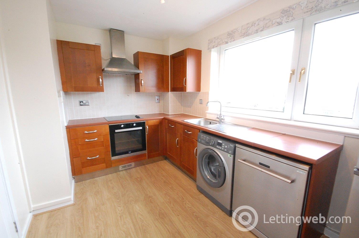 Property to rent in Woodend Crescent, West End, Aberdeen, AB15
