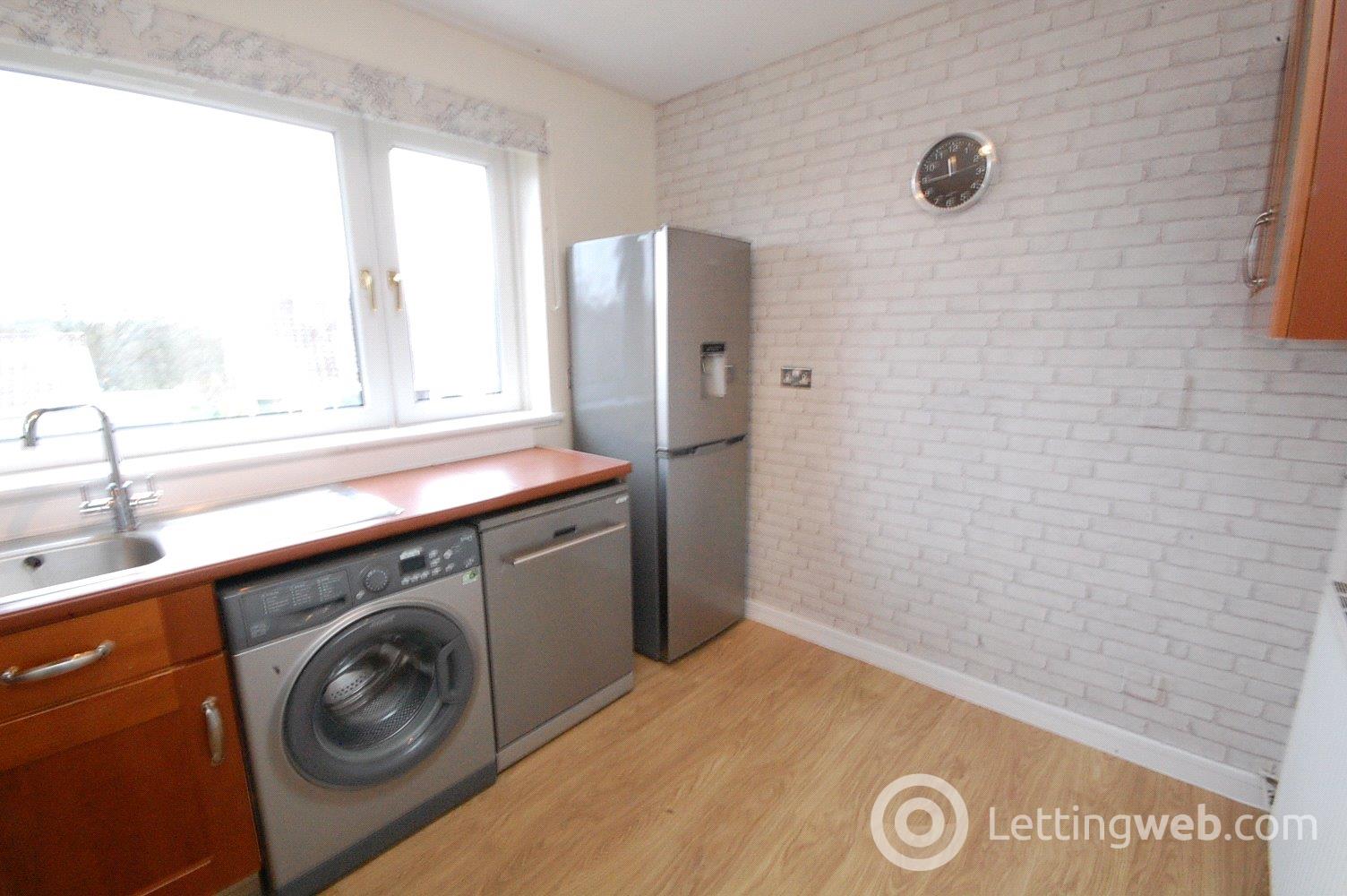 Property to rent in Woodend Crescent, West End, Aberdeen, AB15