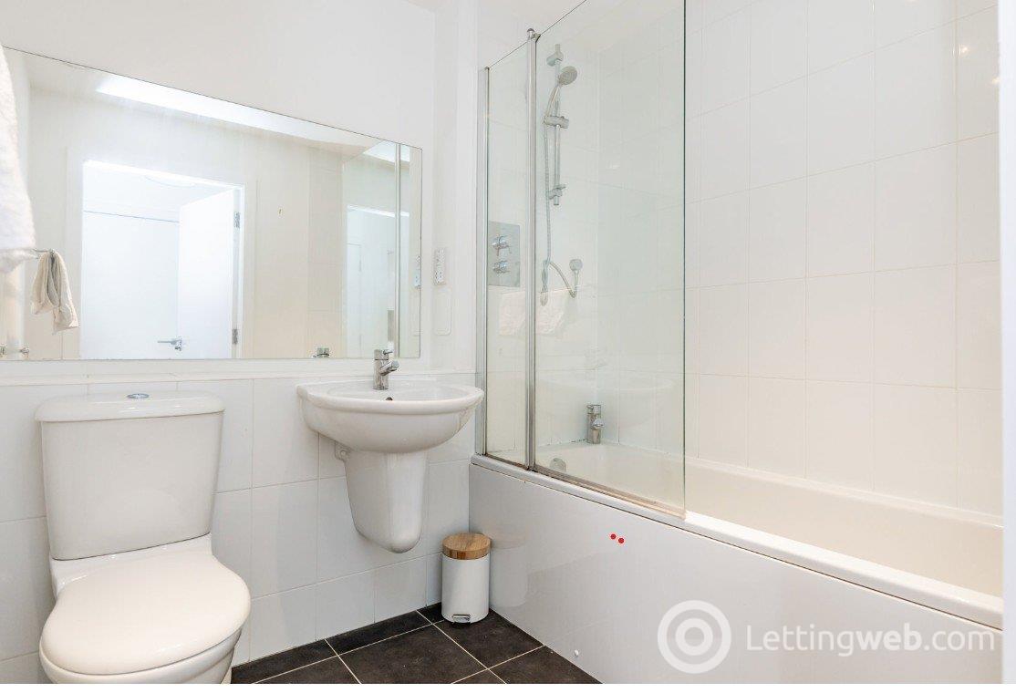 Property to rent in Charleston Road North, Aberdeen, AB12