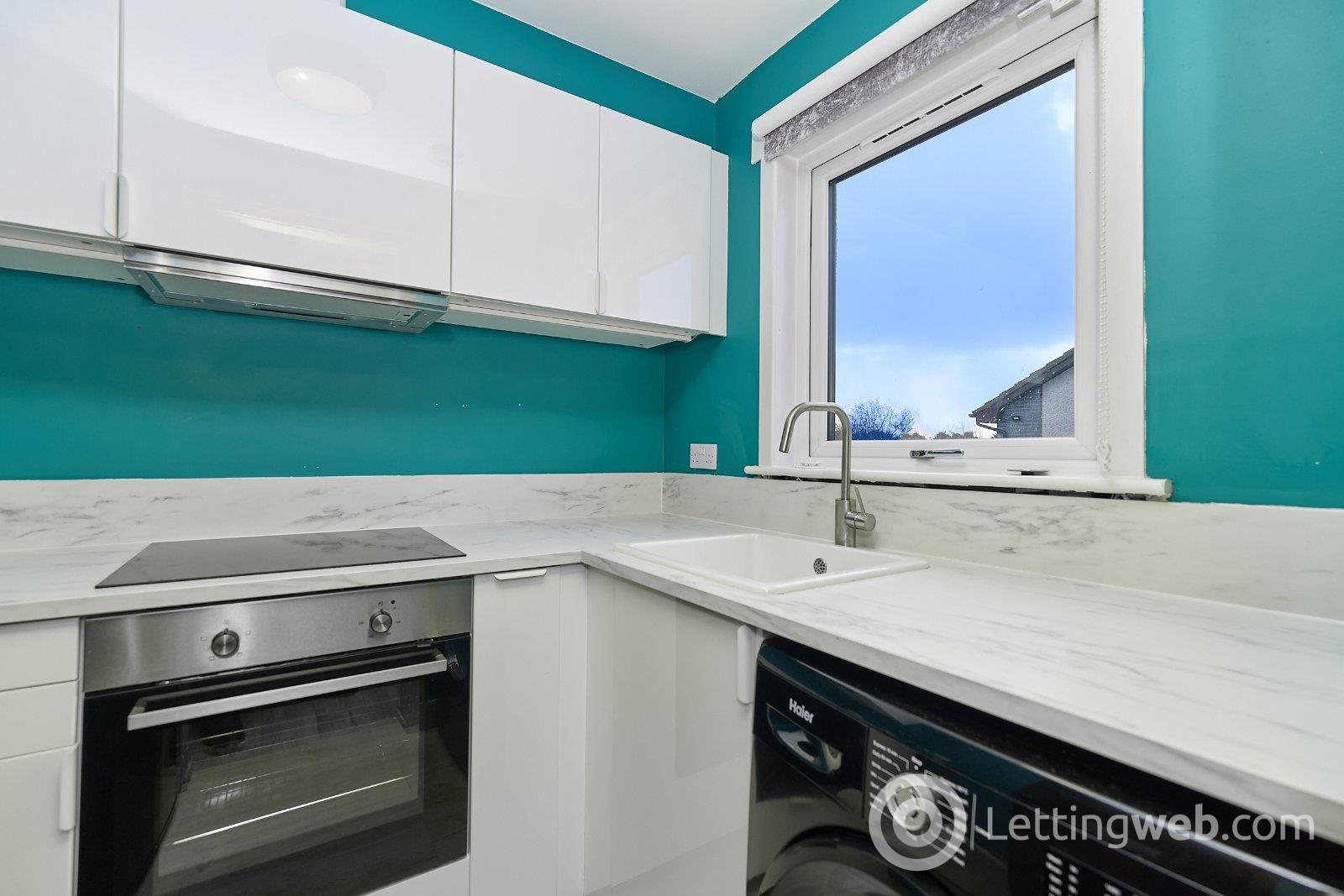 Property to rent in Myrtle Terrace, Portlethen, Aberdeen, AB12