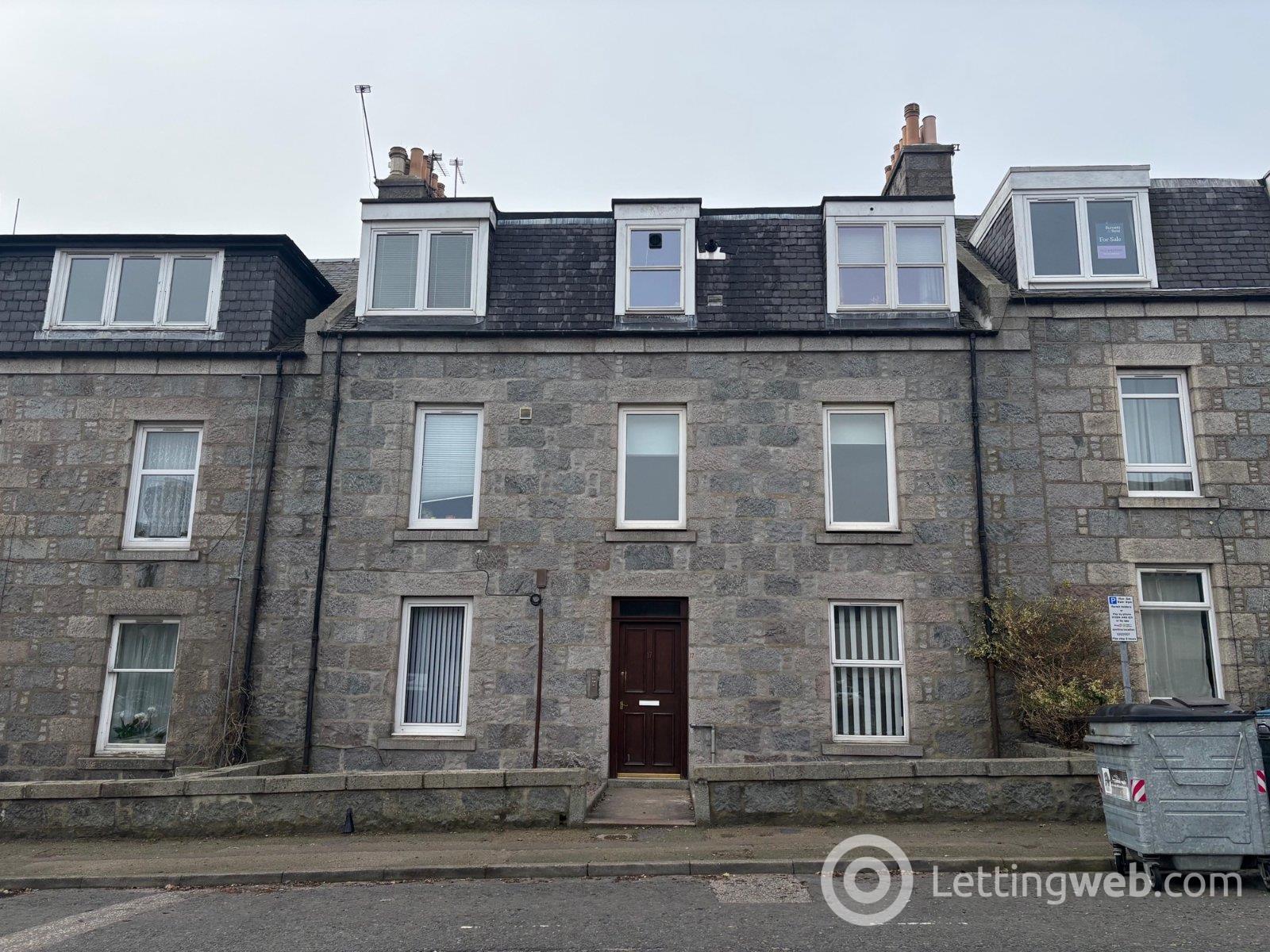 Property to rent in Claremont Place, Aberdeen, AB10