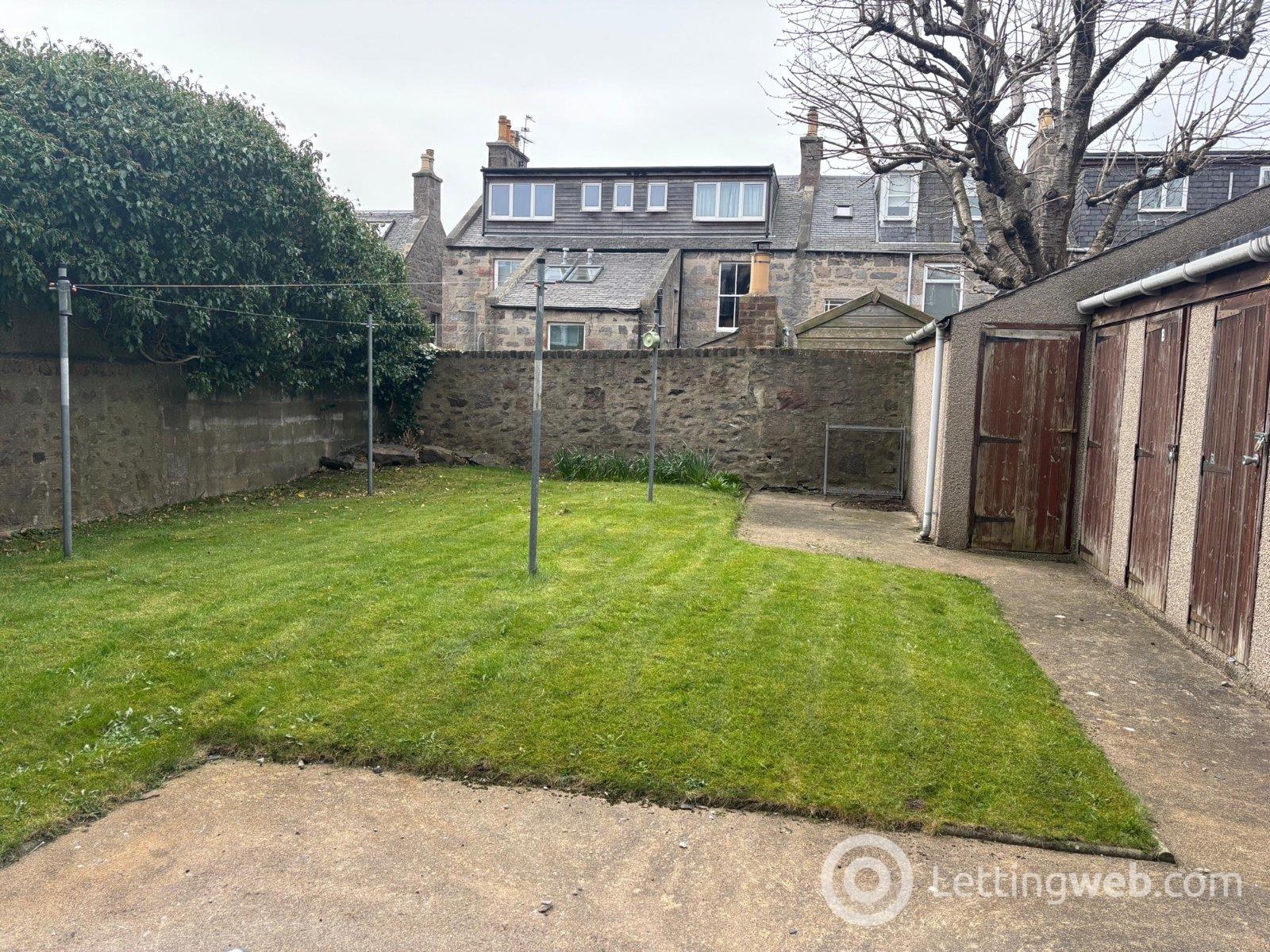 Property to rent in Claremont Place, Aberdeen, AB10