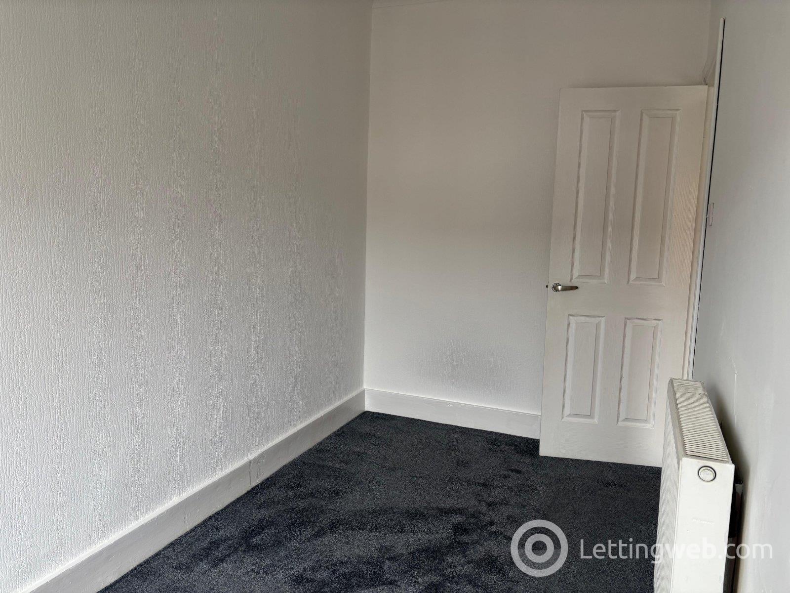 Property to rent in Claremont Place, Aberdeen, AB10