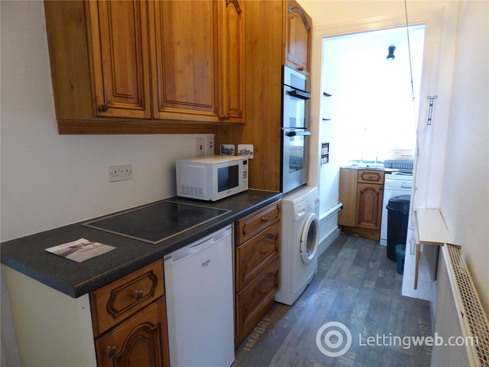 Property to rent in Sunnybank Place, Aberdeen, AB24
