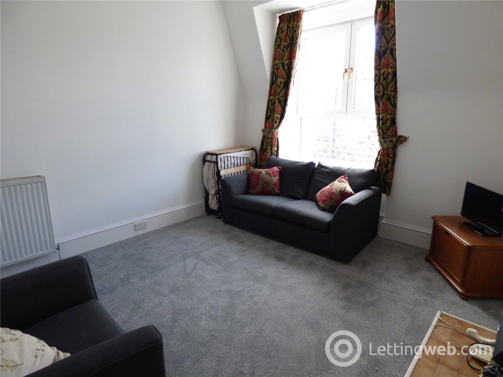 Property to rent in Sunnybank Place, Aberdeen, AB24