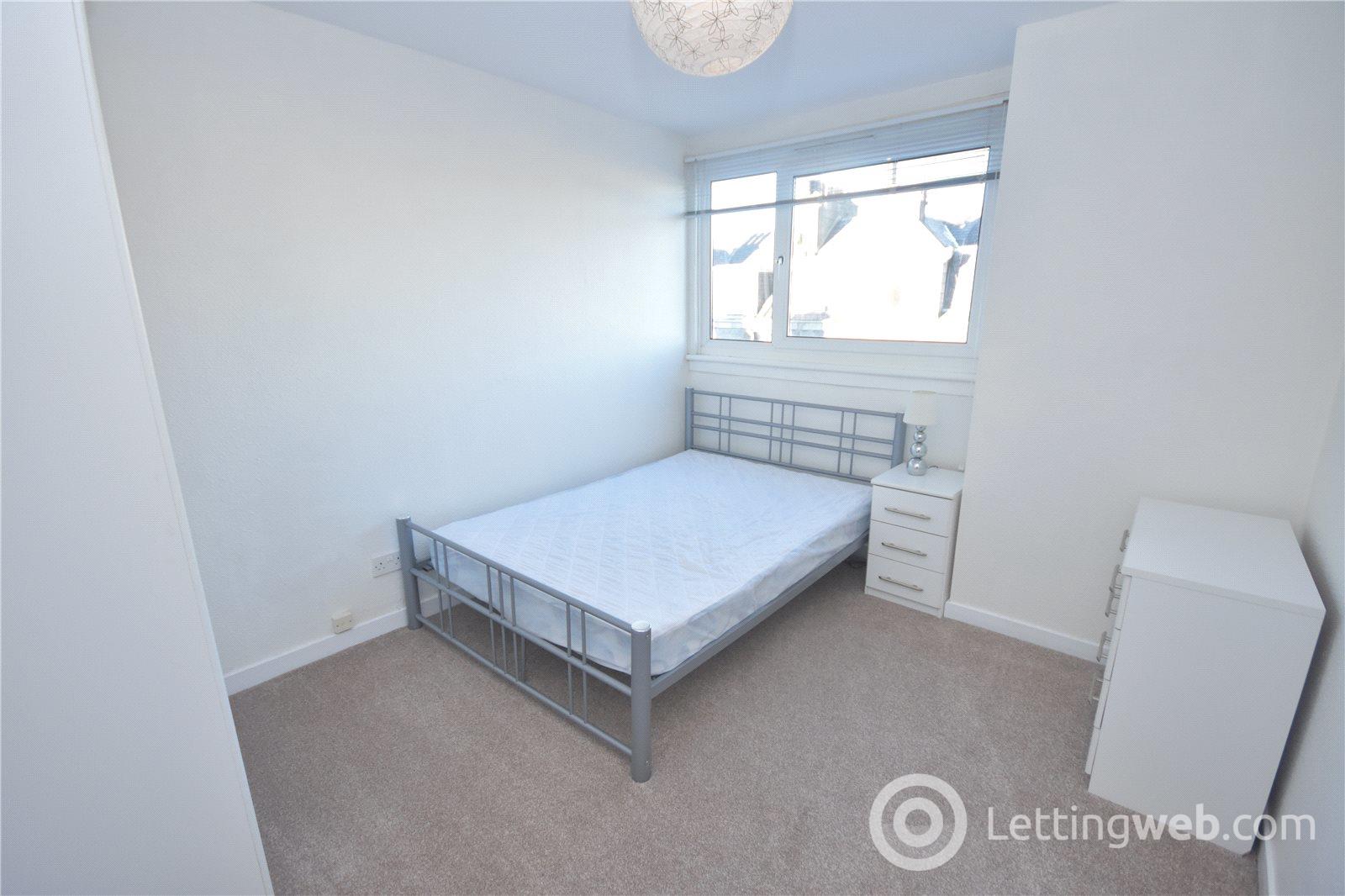 Property to rent in Northfield Place, Rosemount, Aberdeen, AB25