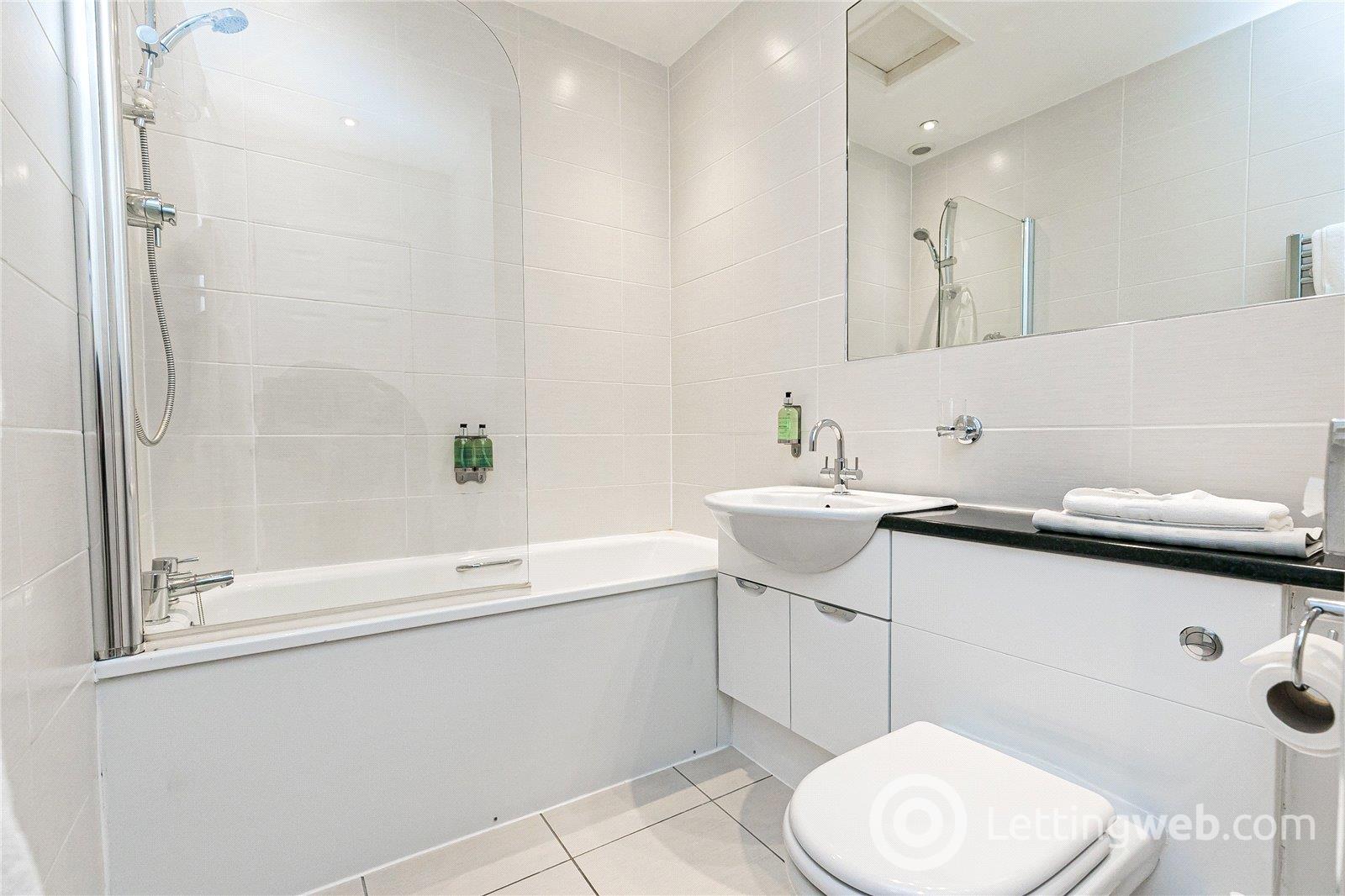 Property to rent in Gilcomston Park, Aberdeen, Aberdeenshire, AB25
