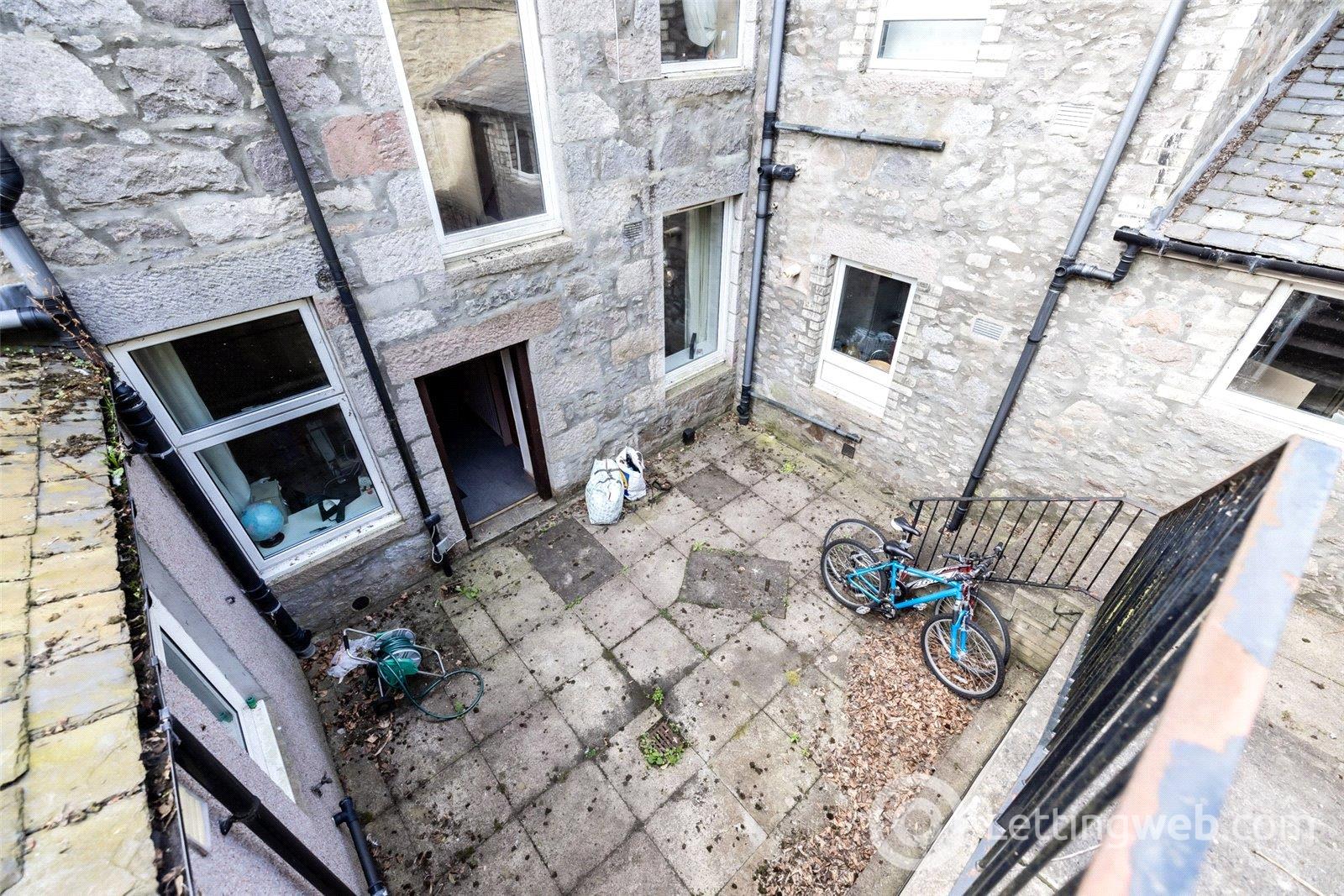 Property to rent in Ashvale Place, Aberdeen, AB10