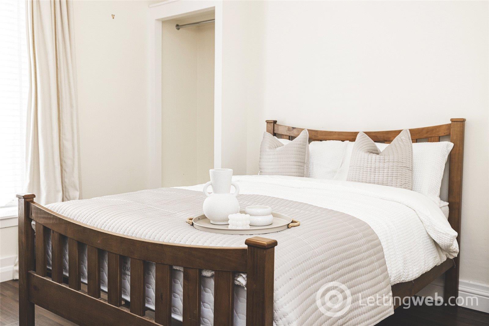Property to rent in Ashvale Place, Aberdeen, AB10