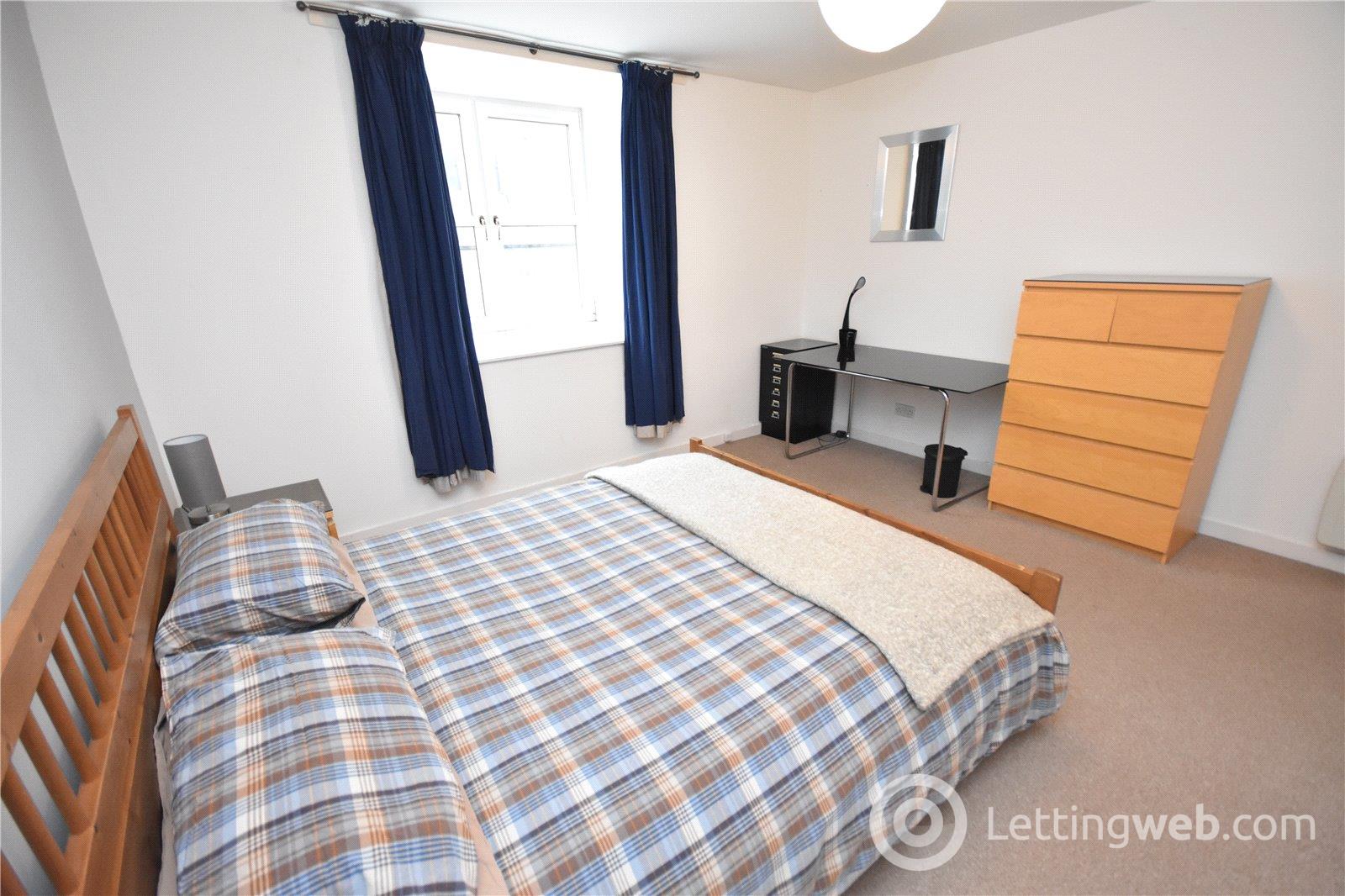 Property to rent in George Street, City Center, Aberdeen, AB25