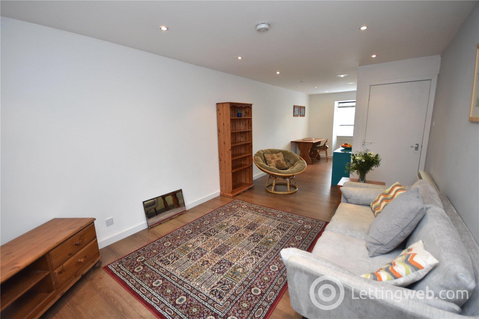 Property to rent in George Street, City Center, Aberdeen, AB25