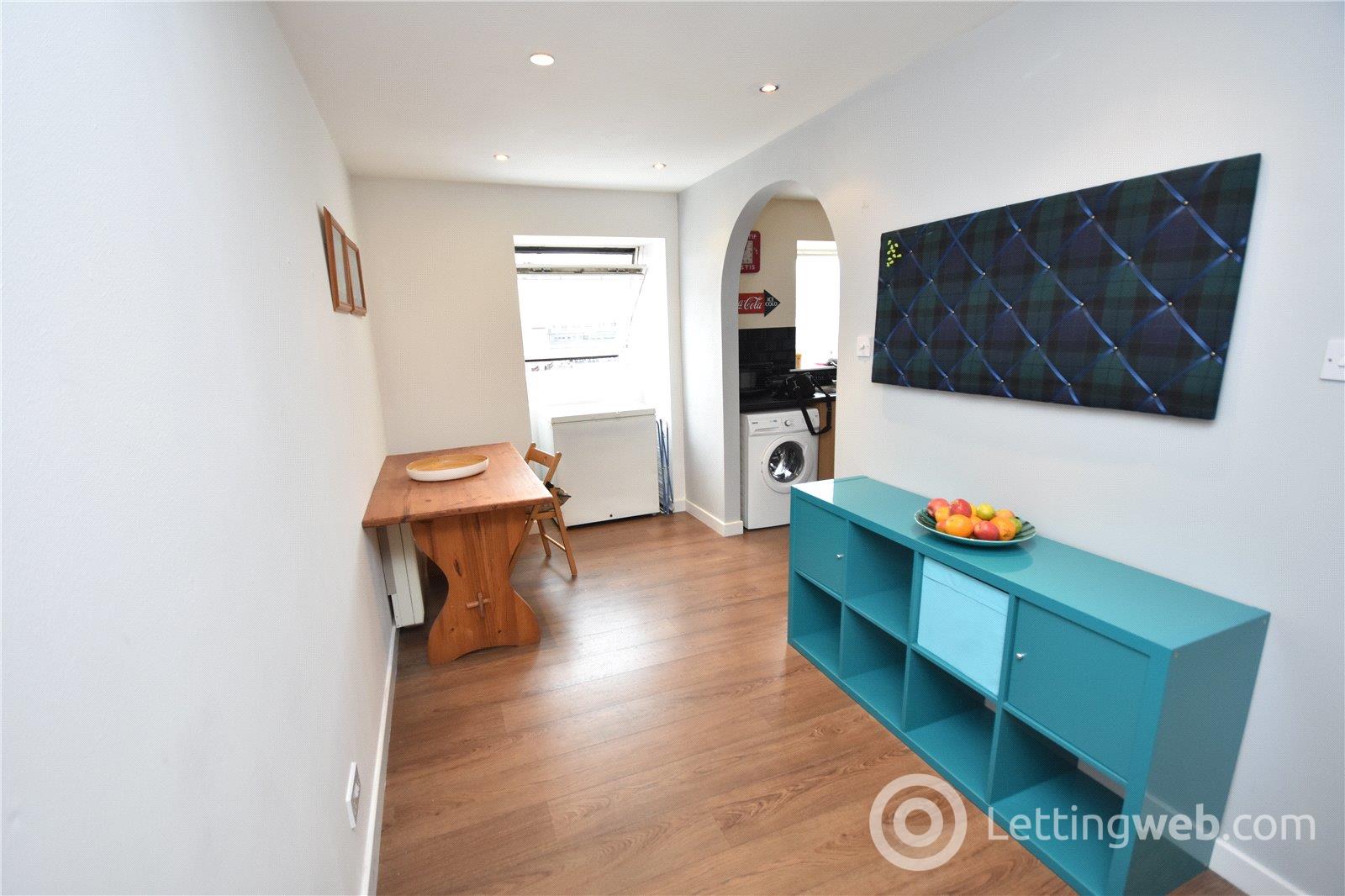 Property to rent in George Street, City Center, Aberdeen, AB25
