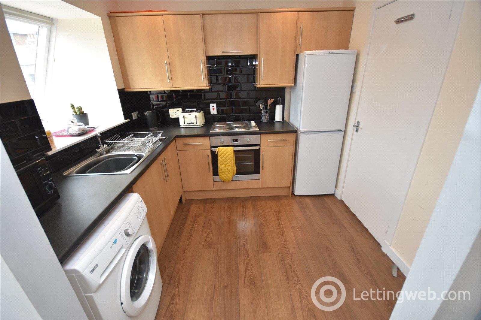 Property to rent in George Street, City Center, Aberdeen, AB25