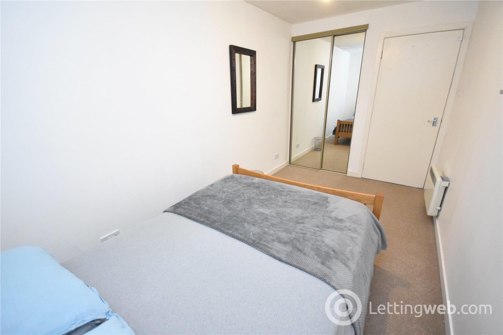 Property to rent in George Street, City Center, Aberdeen, AB25
