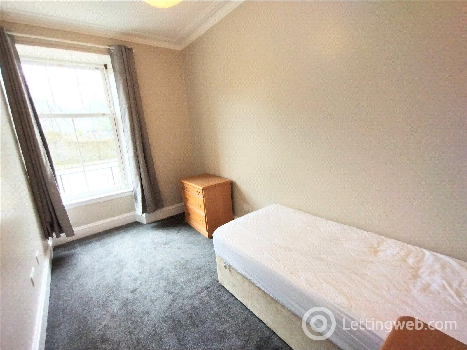 Property to rent in Whitehall Place, Aberdeen, AB25