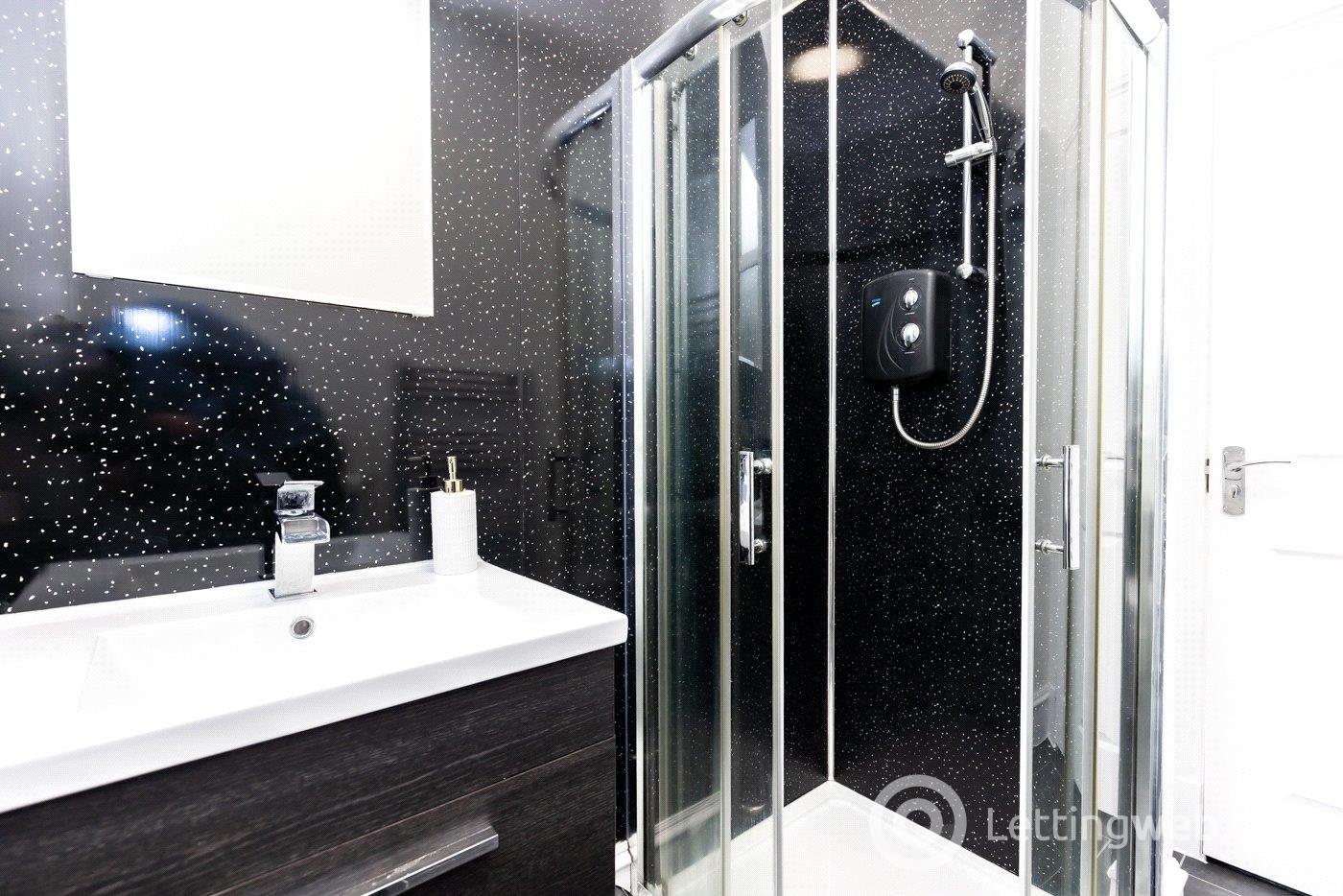 Property to rent in Wallfield Crescent, Aberdeen, AB25