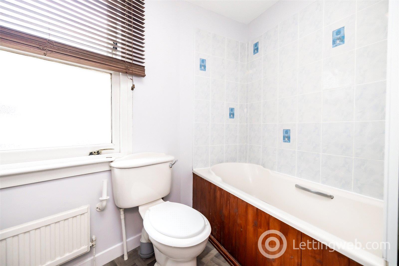Property to rent in Don Street, Old Aberdeen, Aberdeen, AB24