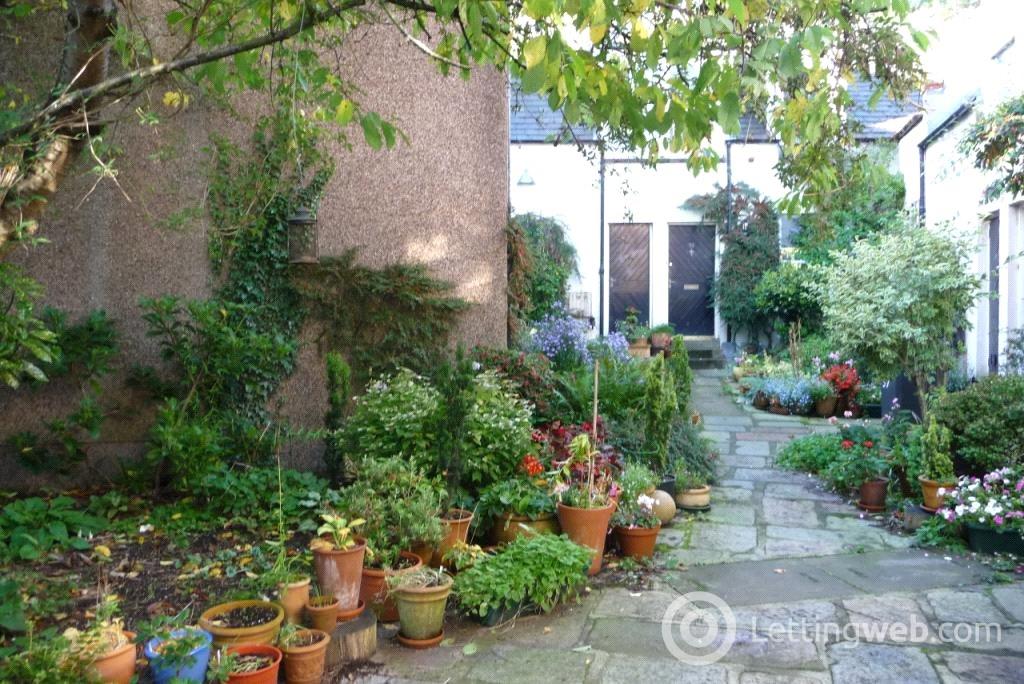 Property to rent in Don Street, Old Aberdeen, Aberdeen, AB24