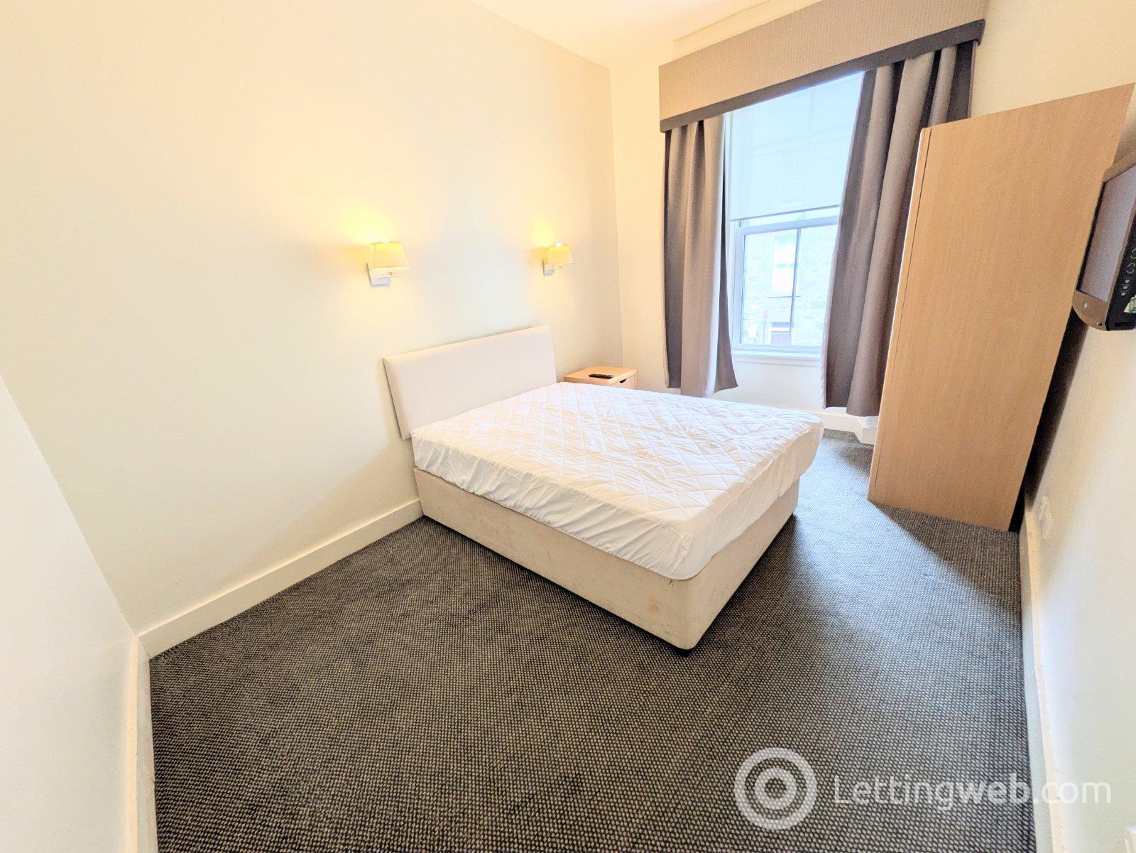 Property to rent in Baker Street, Aberdeen, AB25