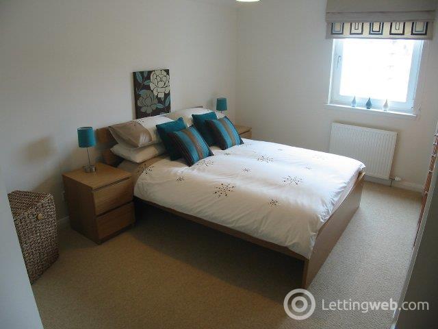 Property to rent in Rubislaw View, West End, Aberdeen, AB15