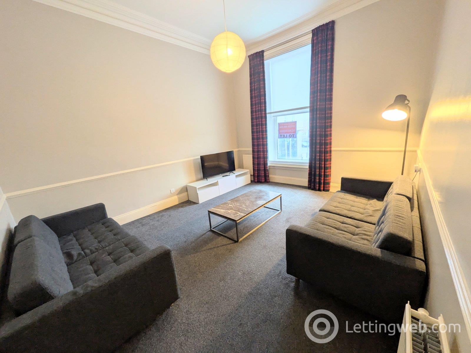 Property to rent in Holburn Street, Aberdeen, AB10