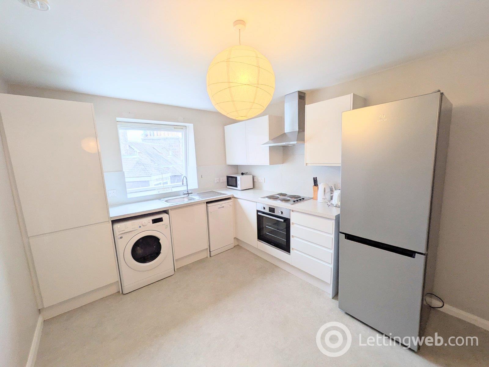 Property to rent in Union Grove Court, Union Grove, Aberdeen, AB10