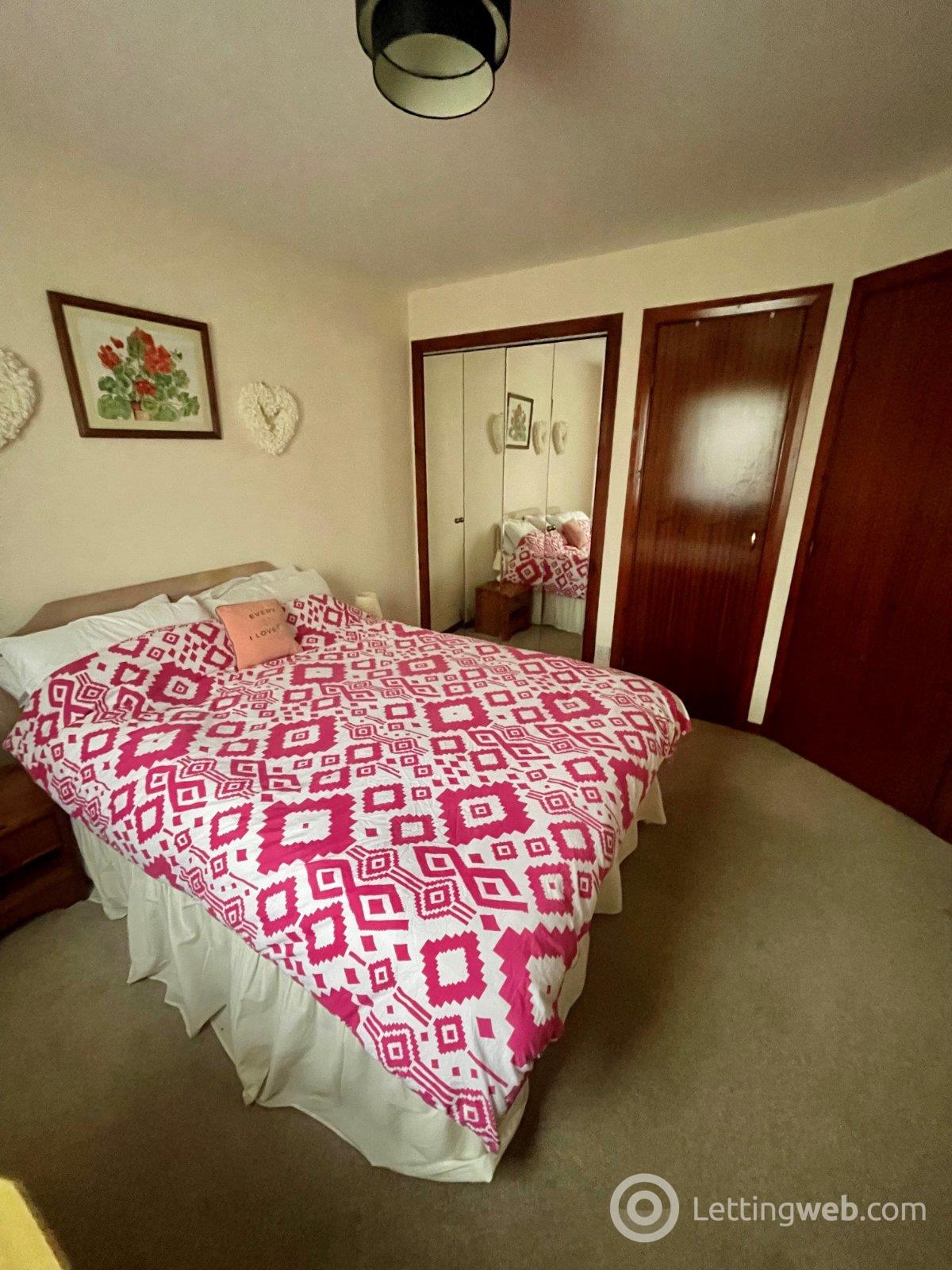 Property to rent in Gairn Mews, Aberdeen, AB10