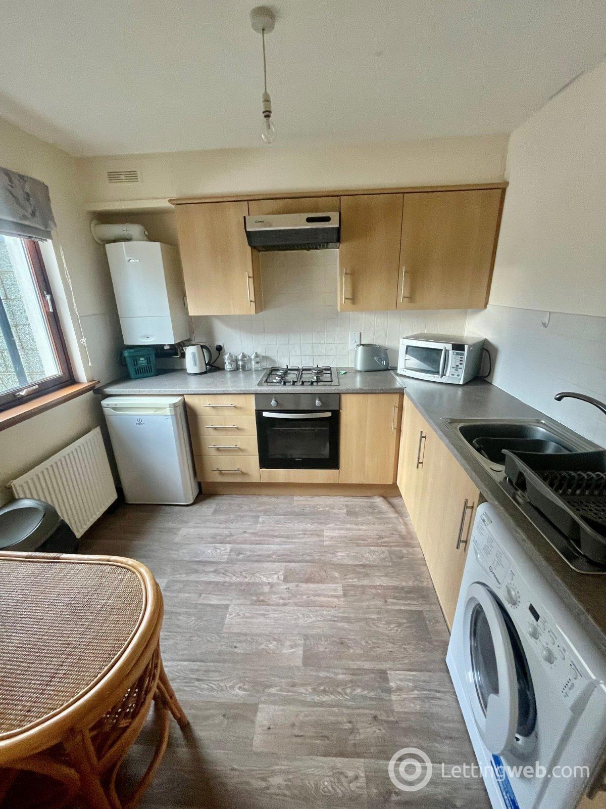 Property to rent in Gairn Mews, Aberdeen, AB10