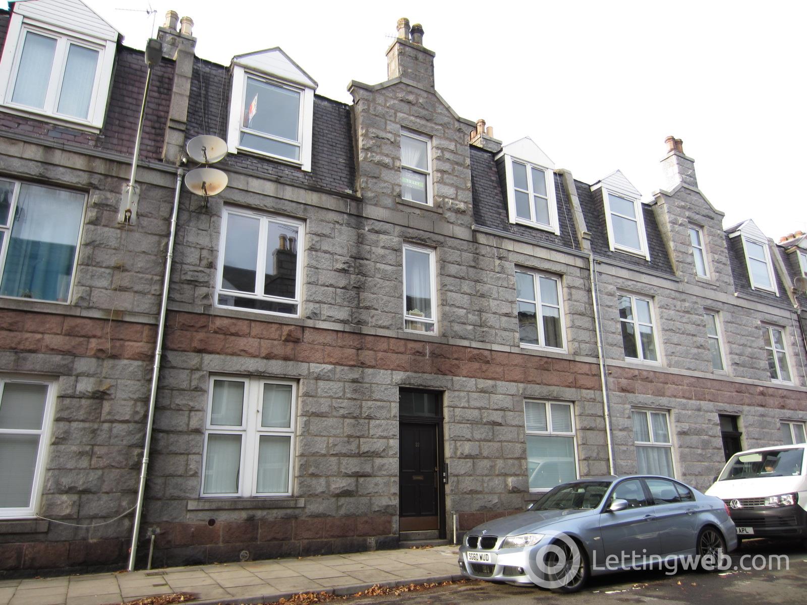Property to rent in Wallfield Place, Rosemount, Aberdeen, AB25
