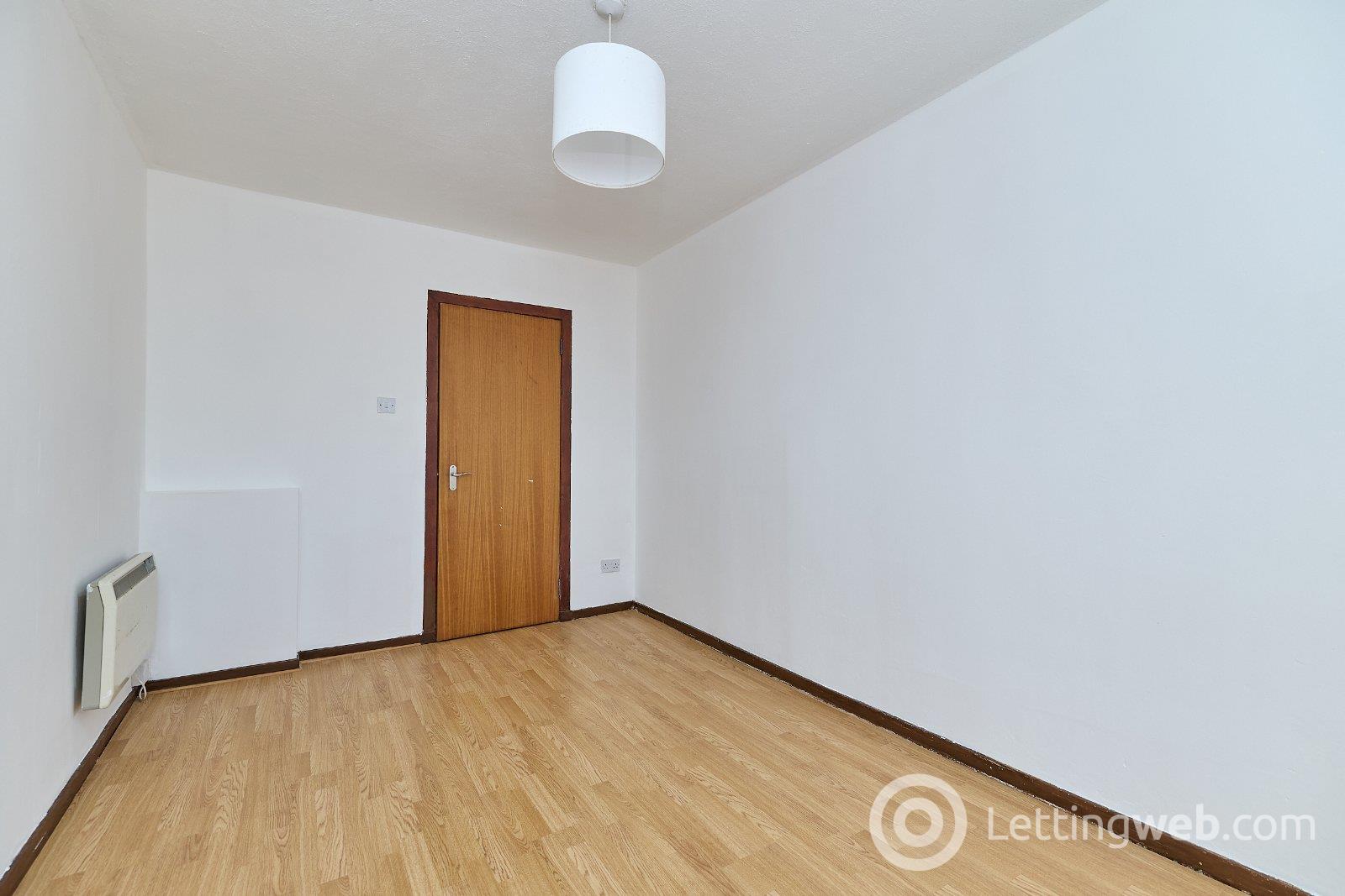 Property to rent in Old Croft Place, Aberdeen, AB16