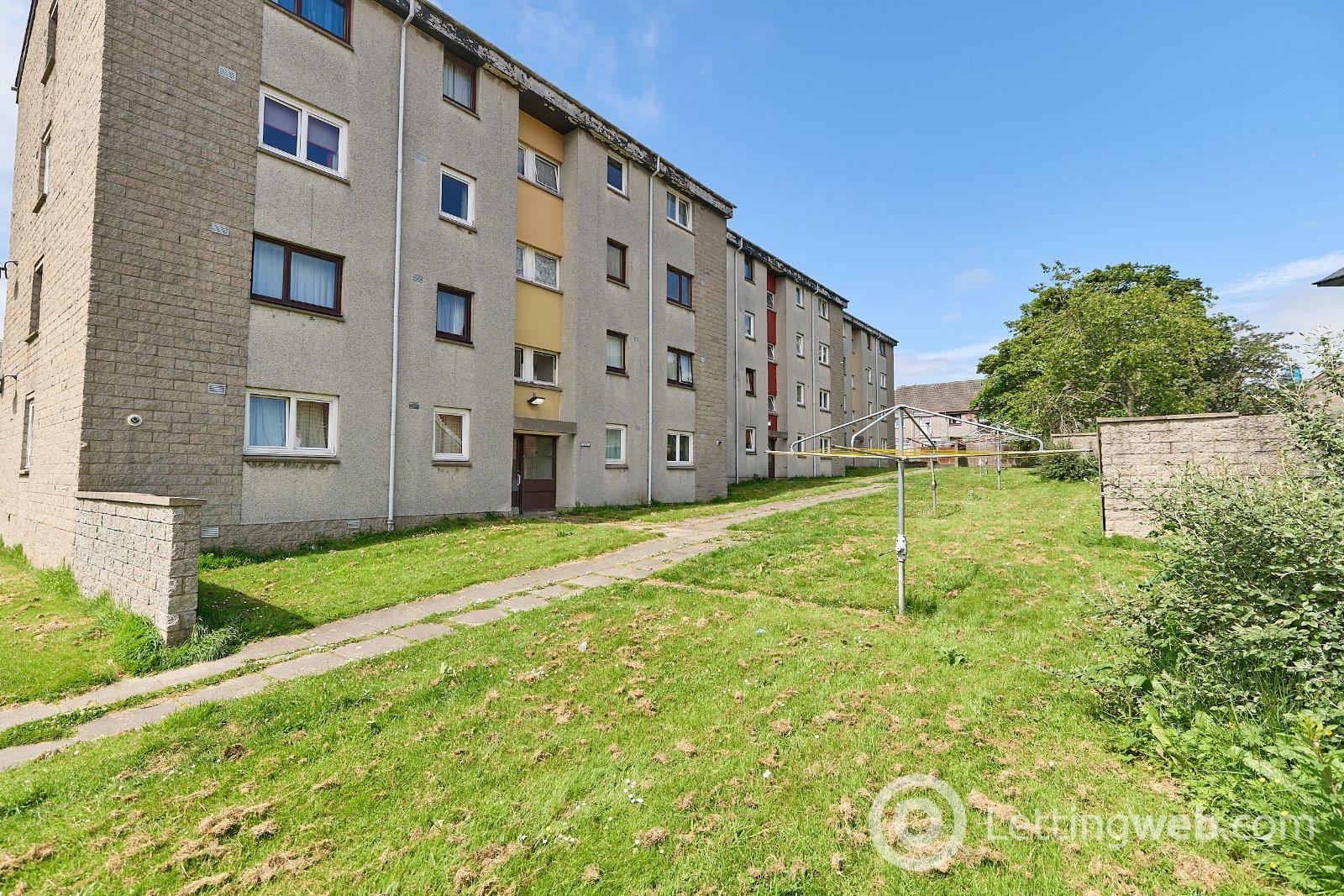 Property to rent in Old Croft Place, Aberdeen, AB16