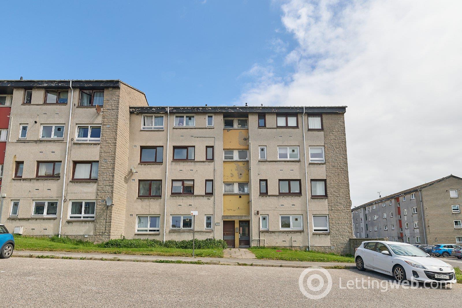 Property to rent in Old Croft Place, Aberdeen, AB16