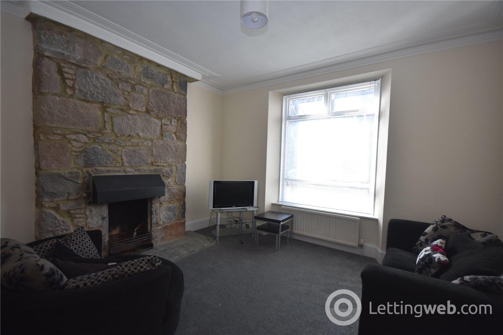 Property to rent in Elmbank Road, Aberdeen, AB24