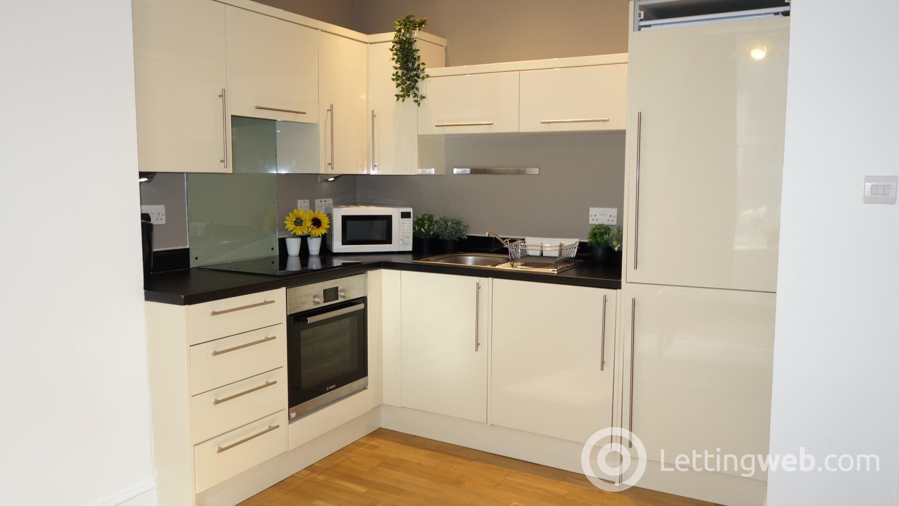 Property to rent in Fraser Street, Aberdeen, AB25 3XS