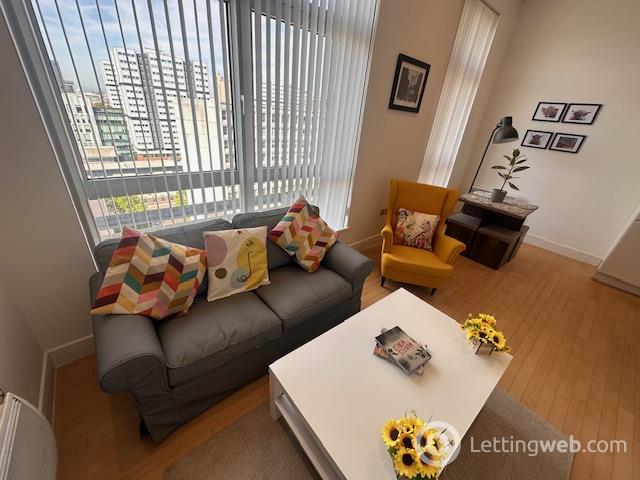 Property to rent in 350 Argyle Street