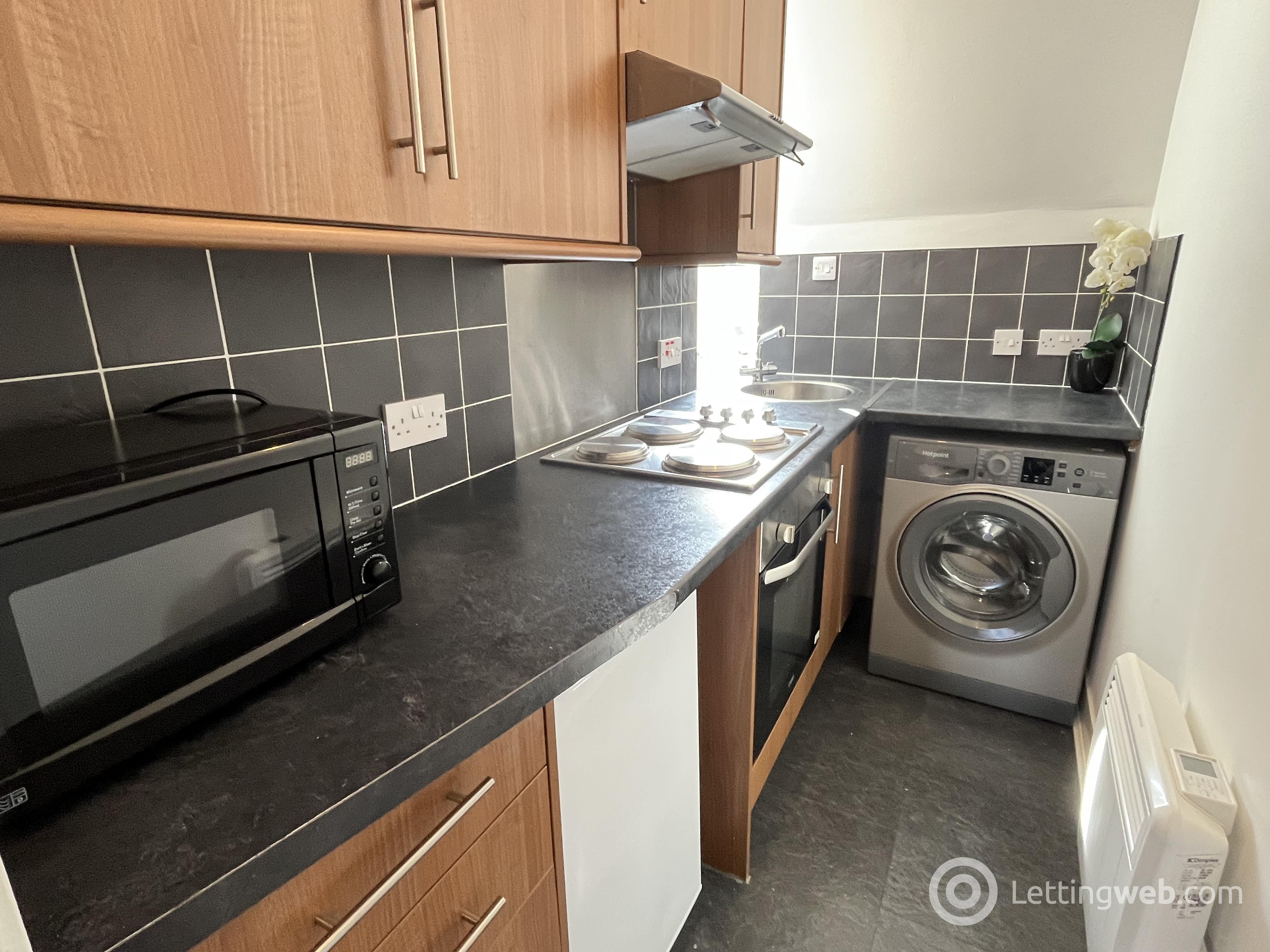 Property to rent in Union Grove, Aberdeen, AB10 6TD