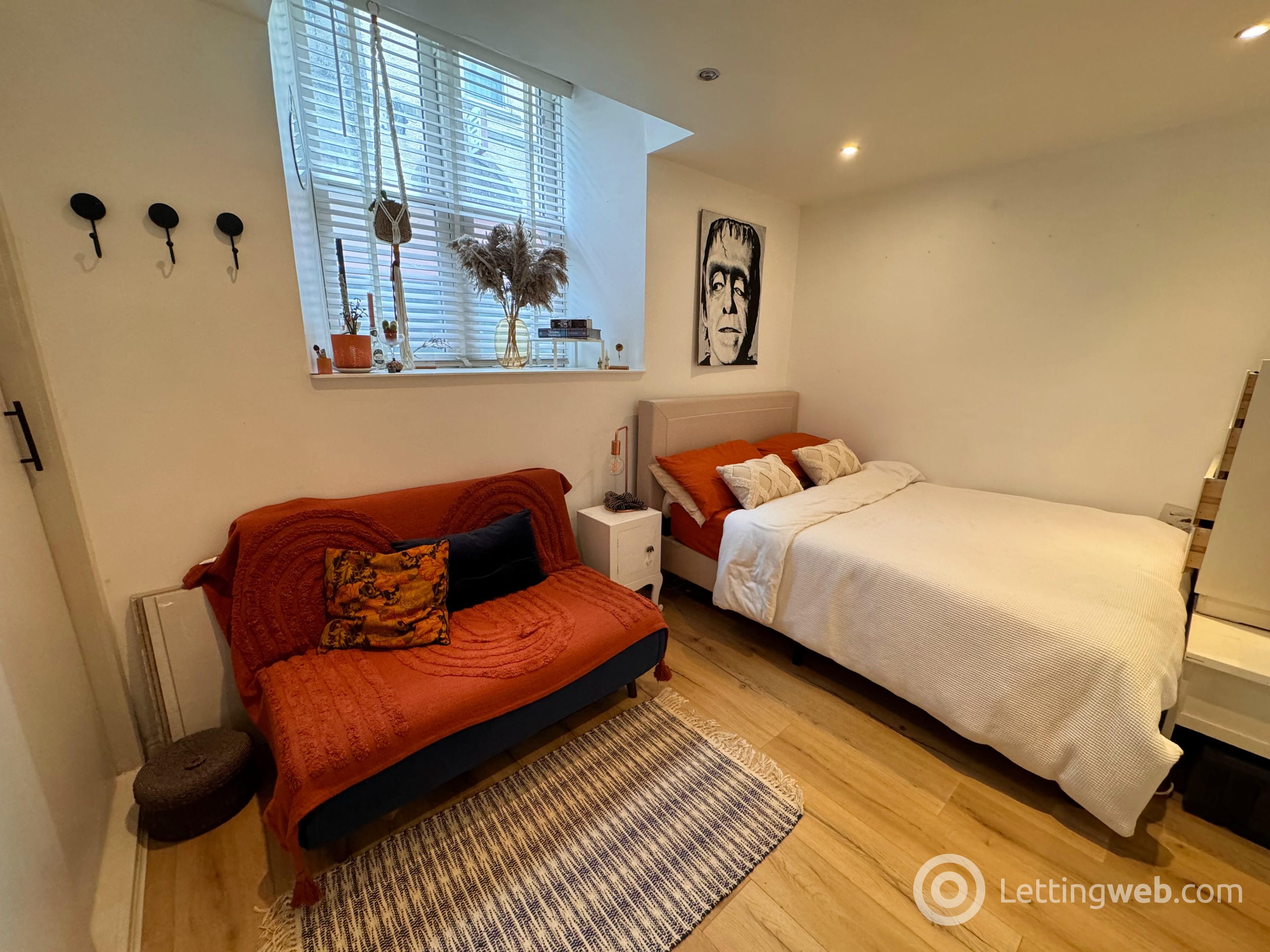 Property to rent in Adelphi, Aberdeen, AB11 5BL