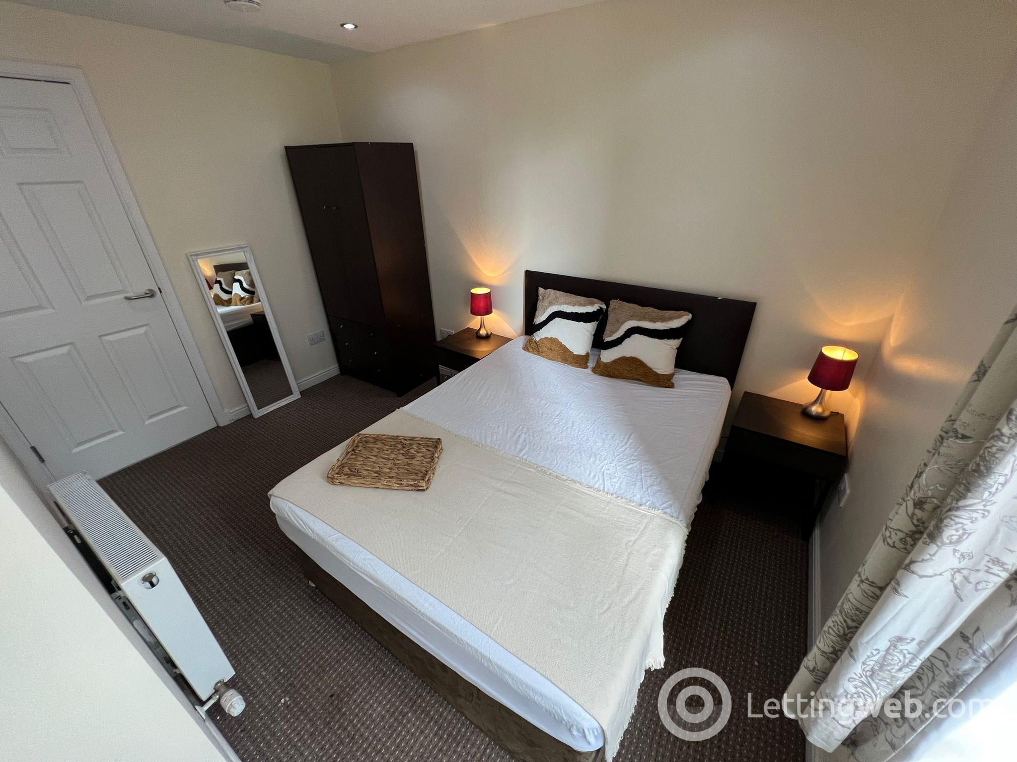 Property to rent in Trinity Street, Aberdeen, AB11 5LY