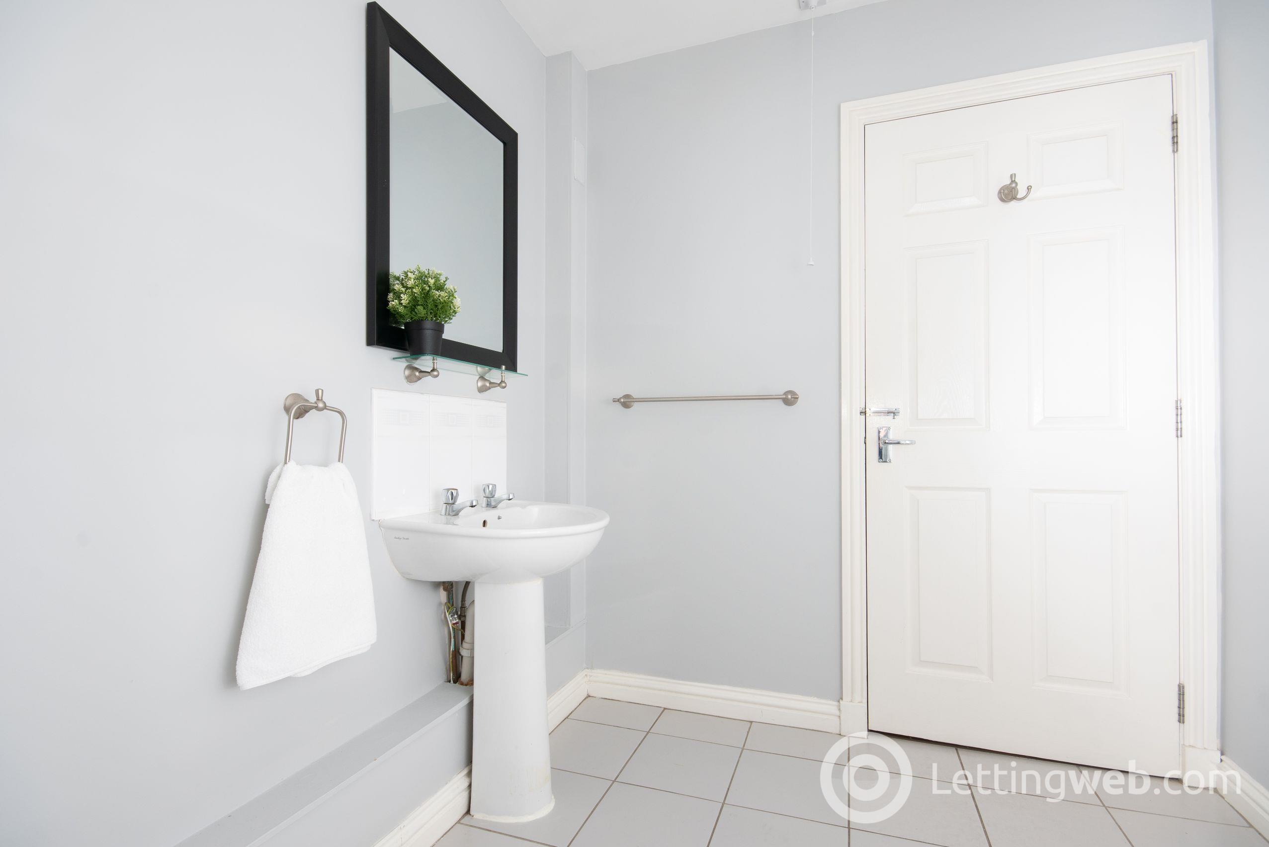 Property to rent in Market Street, Aberdeen, AB11 5QE