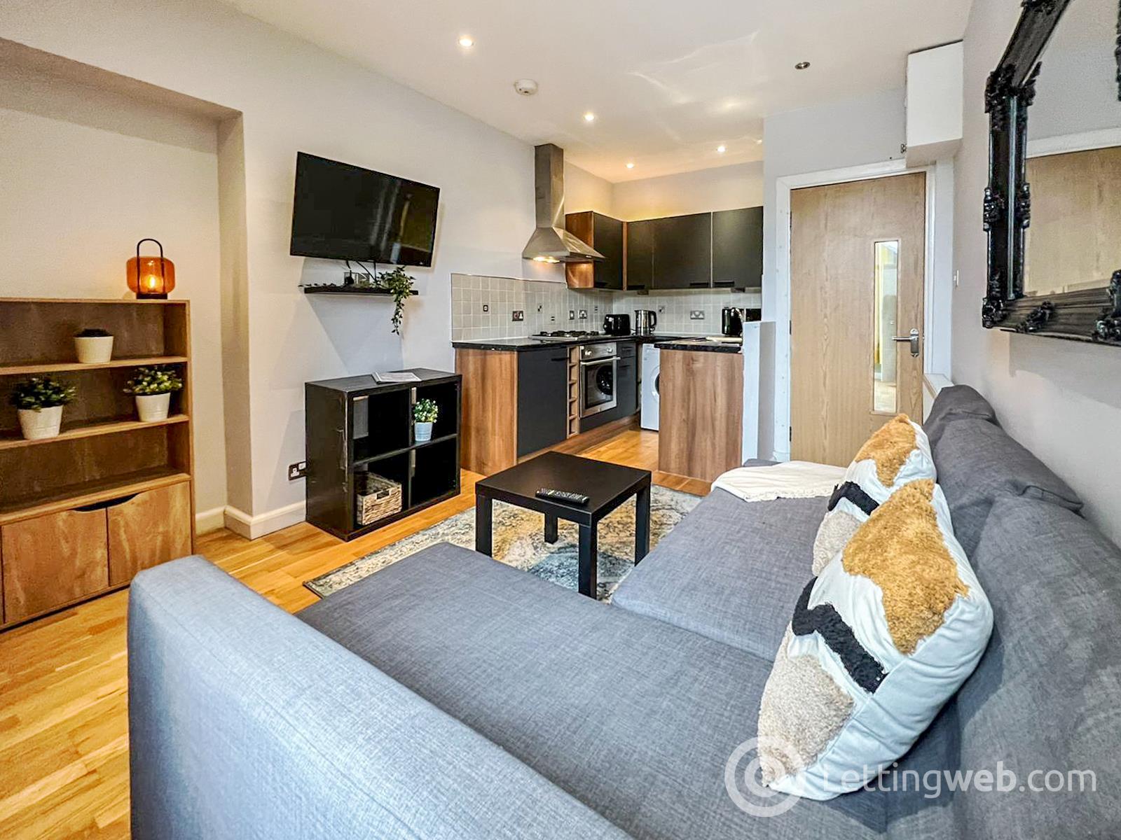 Property to rent in Beechgrove Terrace, Aberdeen, AB15 5HH