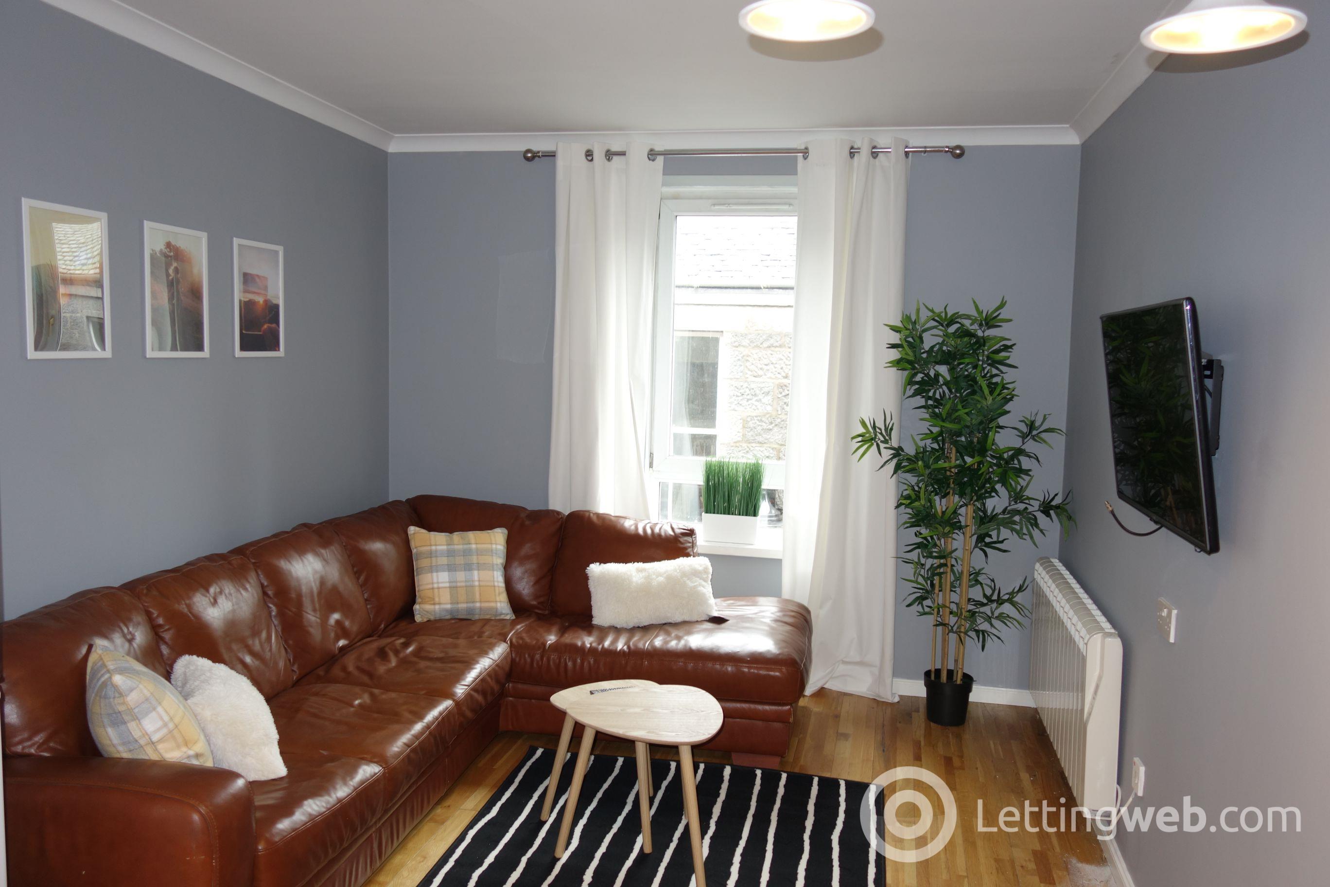 Property to rent in Shiprow, Aberdeen, AB11 5BZ