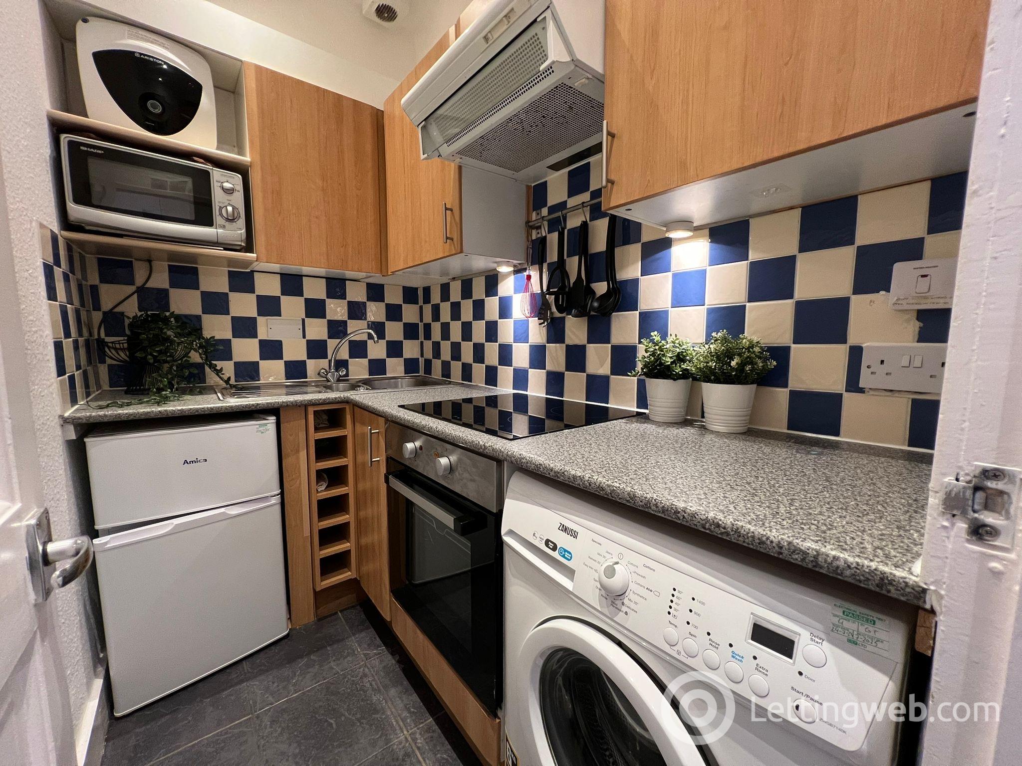 Property to rent in Spital, AB24 3HT