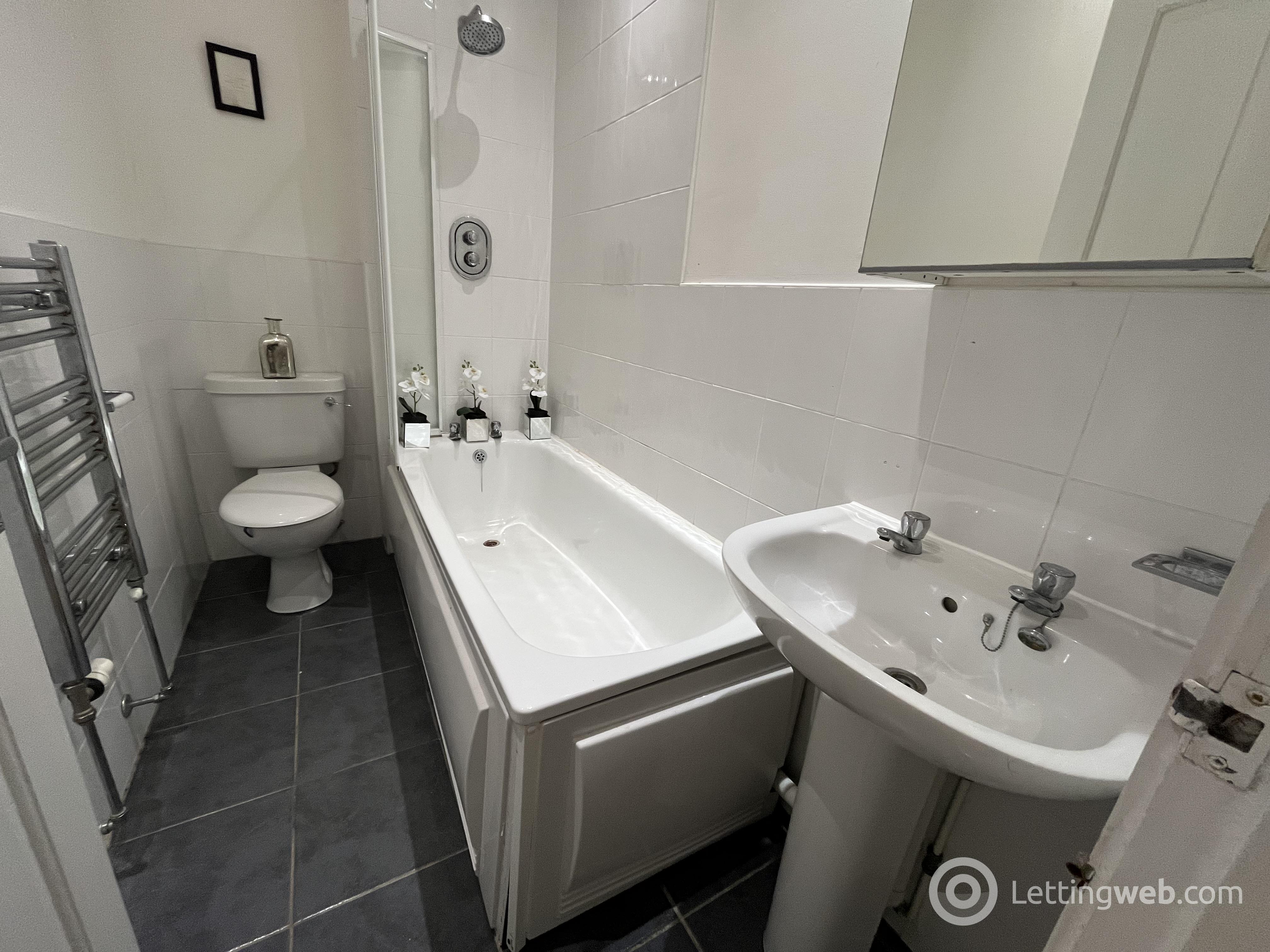 Property to rent in Union Grove, Aberdeen, AB10 6SJ