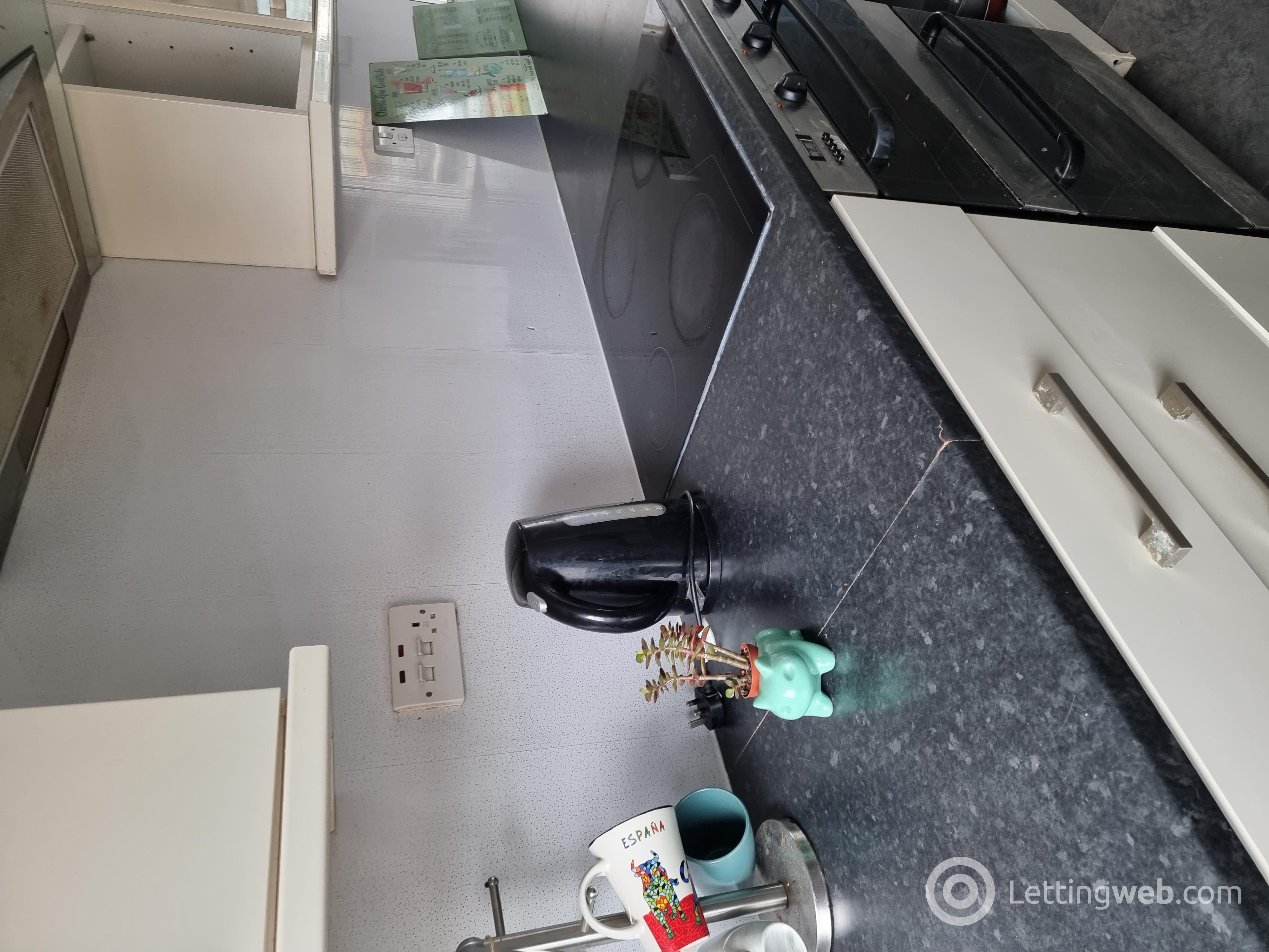 Property to rent in Flat 5, 7 Riverview Drive Glasgow