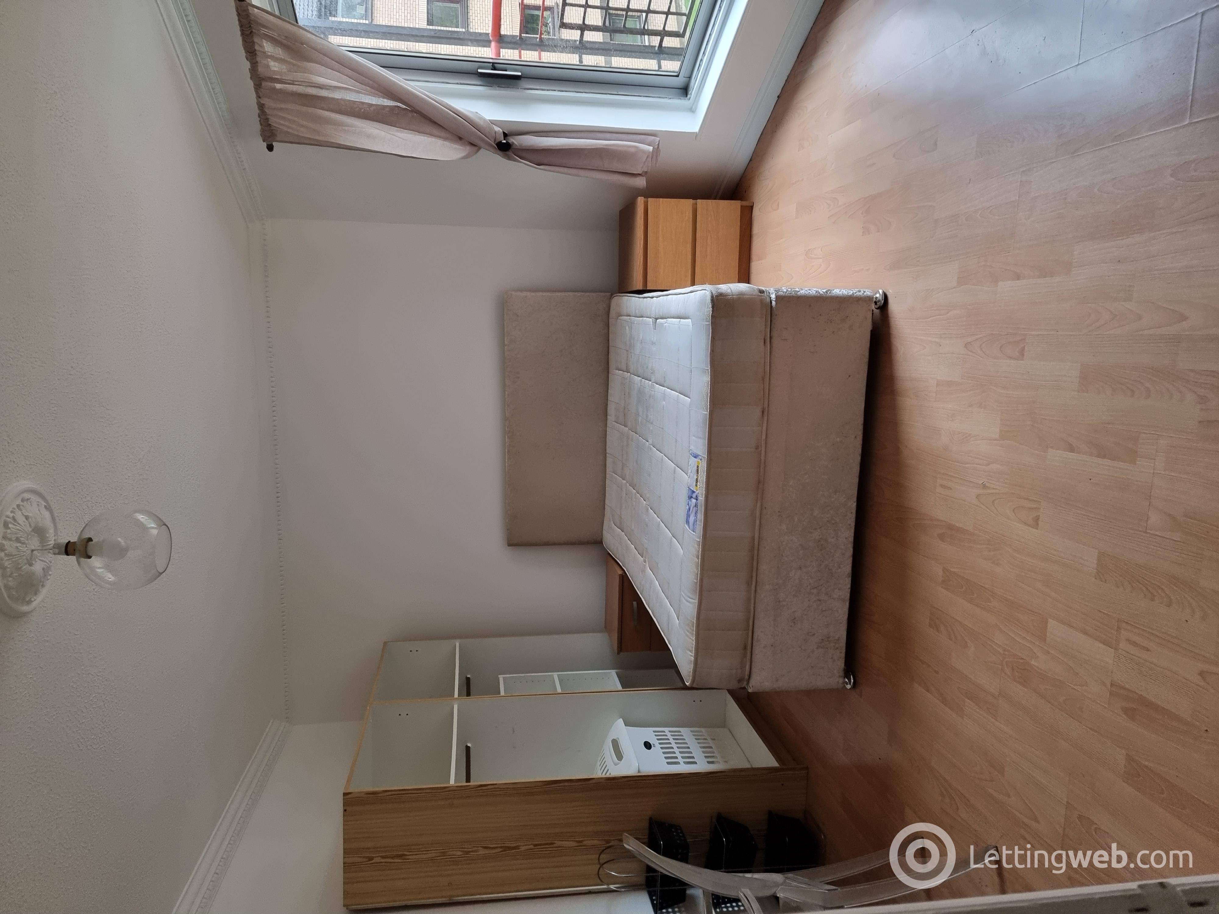 Property to rent in Flat 5, 7 Riverview Drive Glasgow