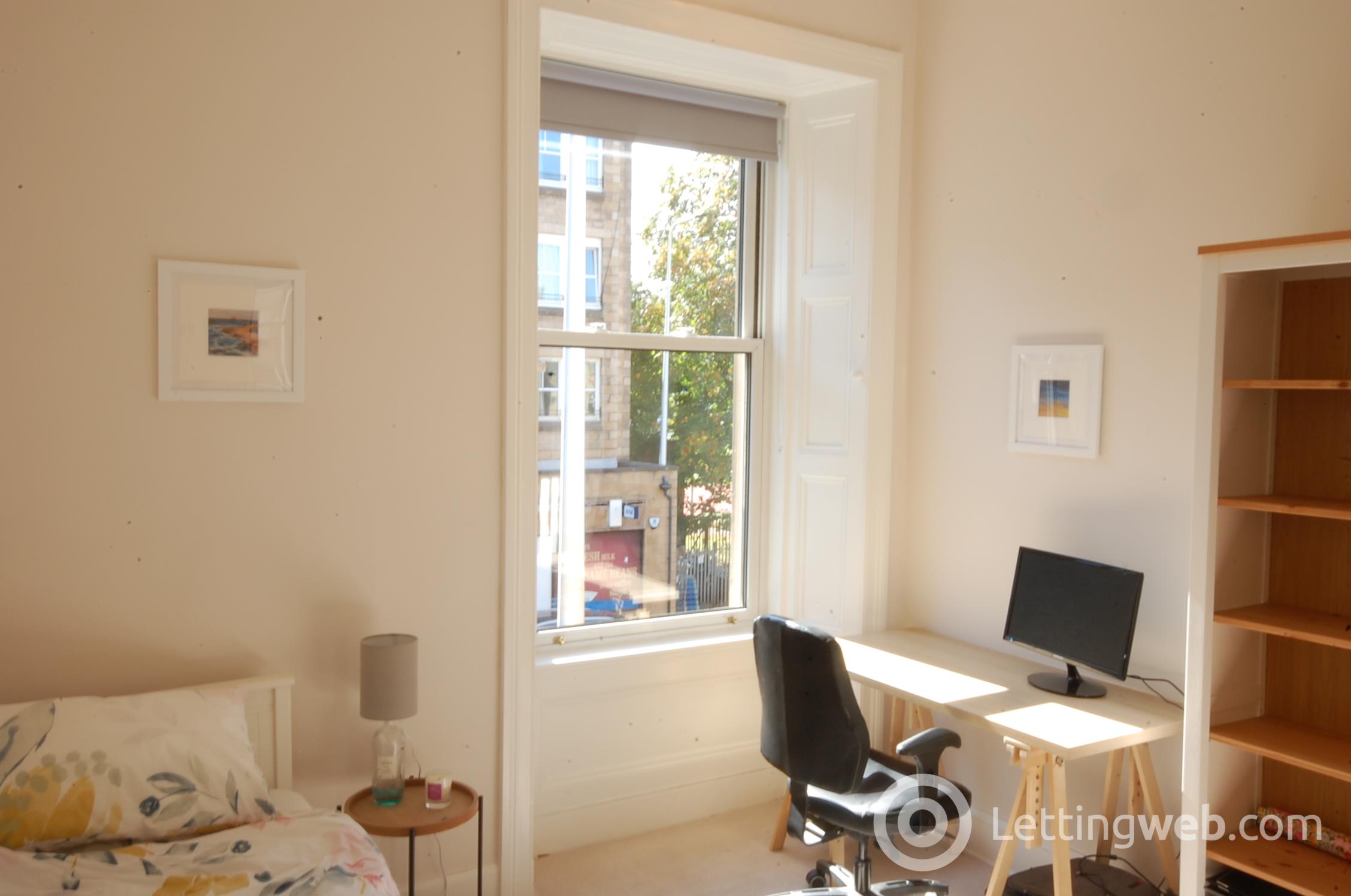 Property to rent in 85/3 Polwarth Gardens