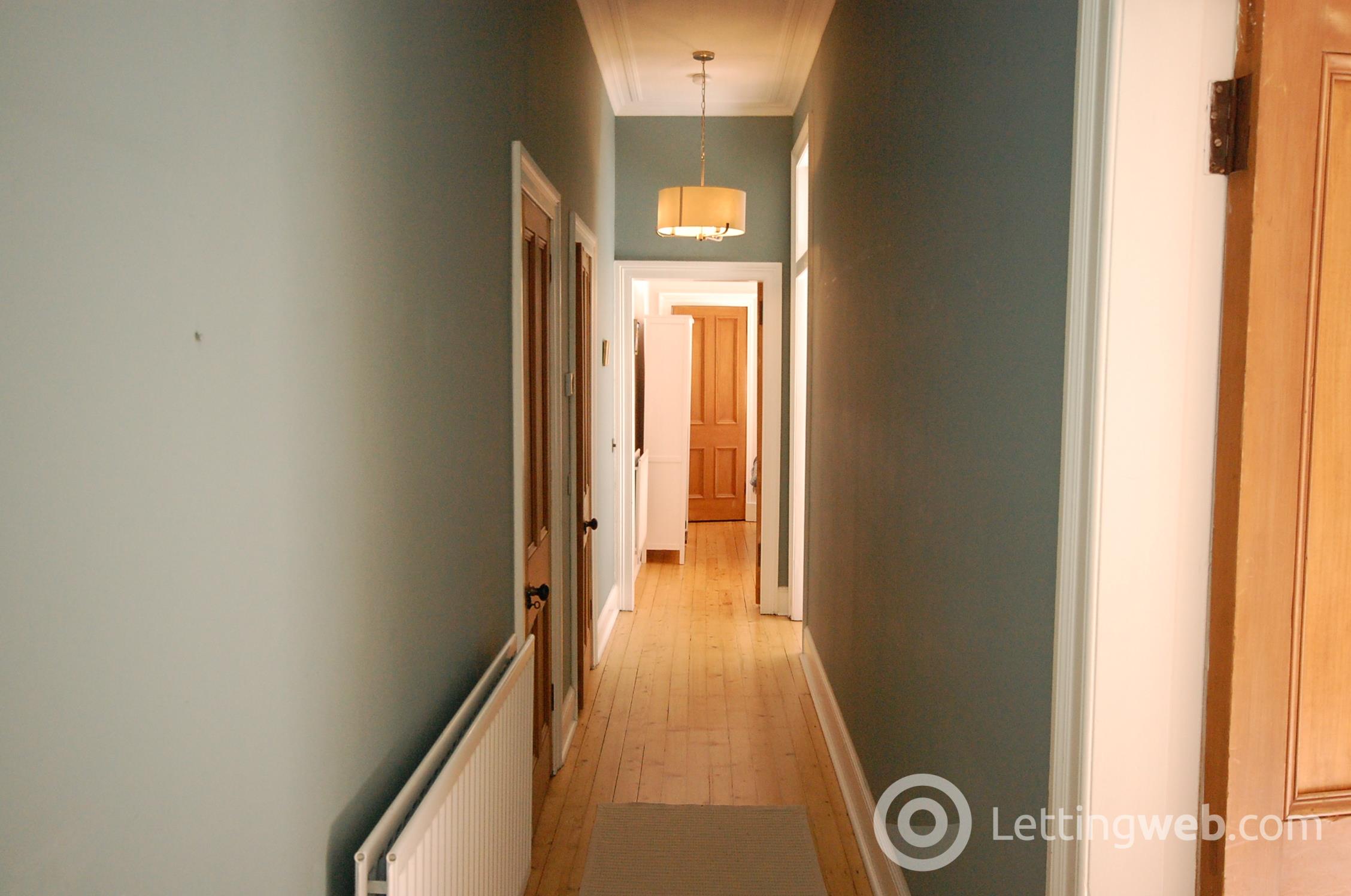 Property to rent in 85/3 Polwarth Gardens