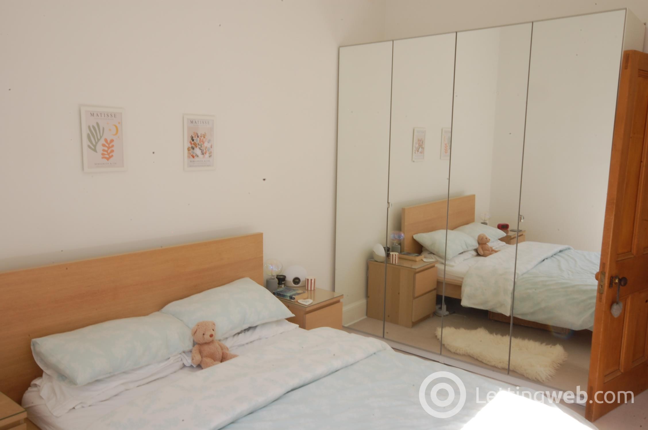 Property to rent in 85/3 Polwarth Gardens