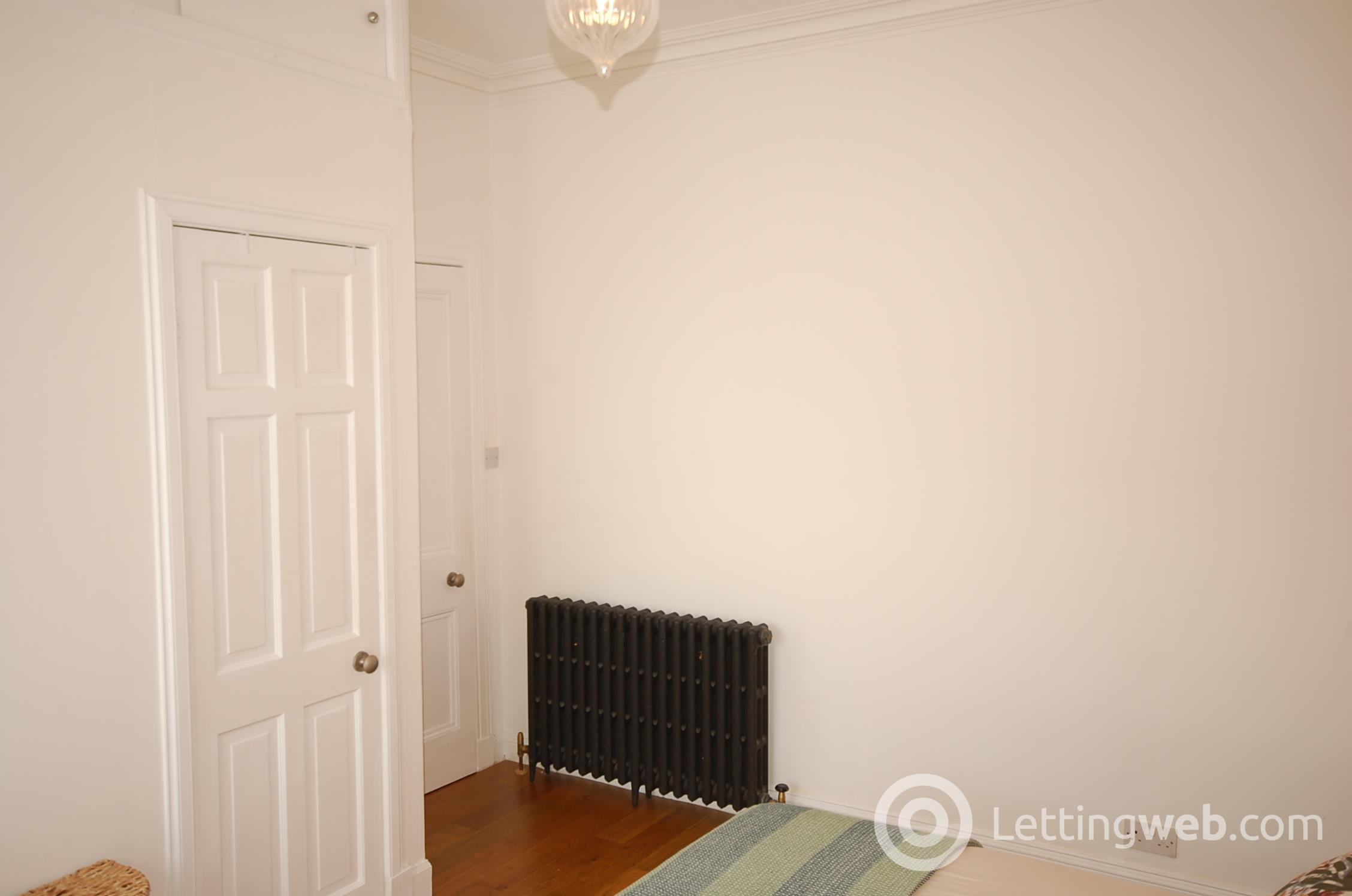 Property to rent in 141 3f2 Broughton Road